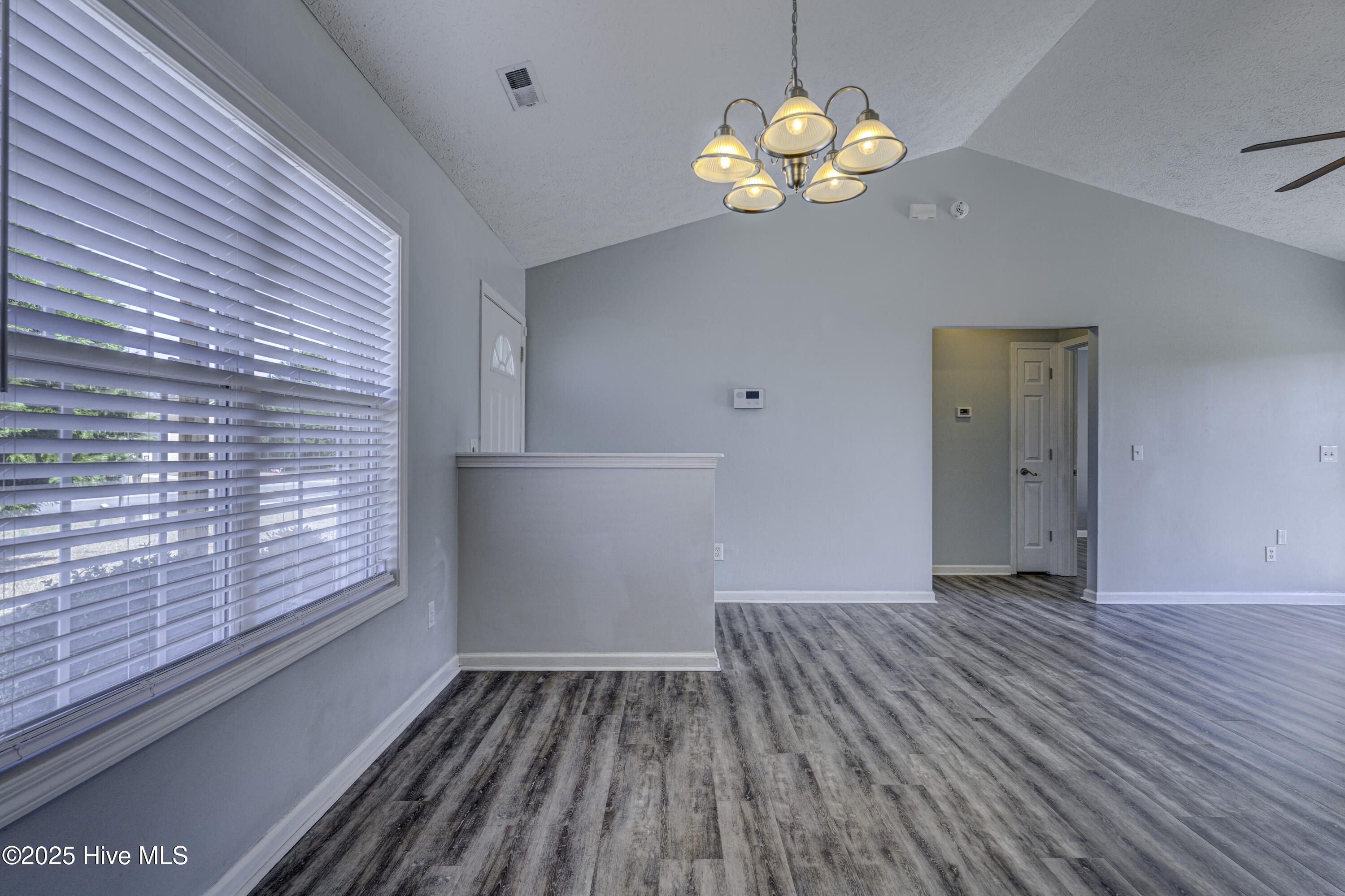 2506 Bradfield Court Property Photo 11