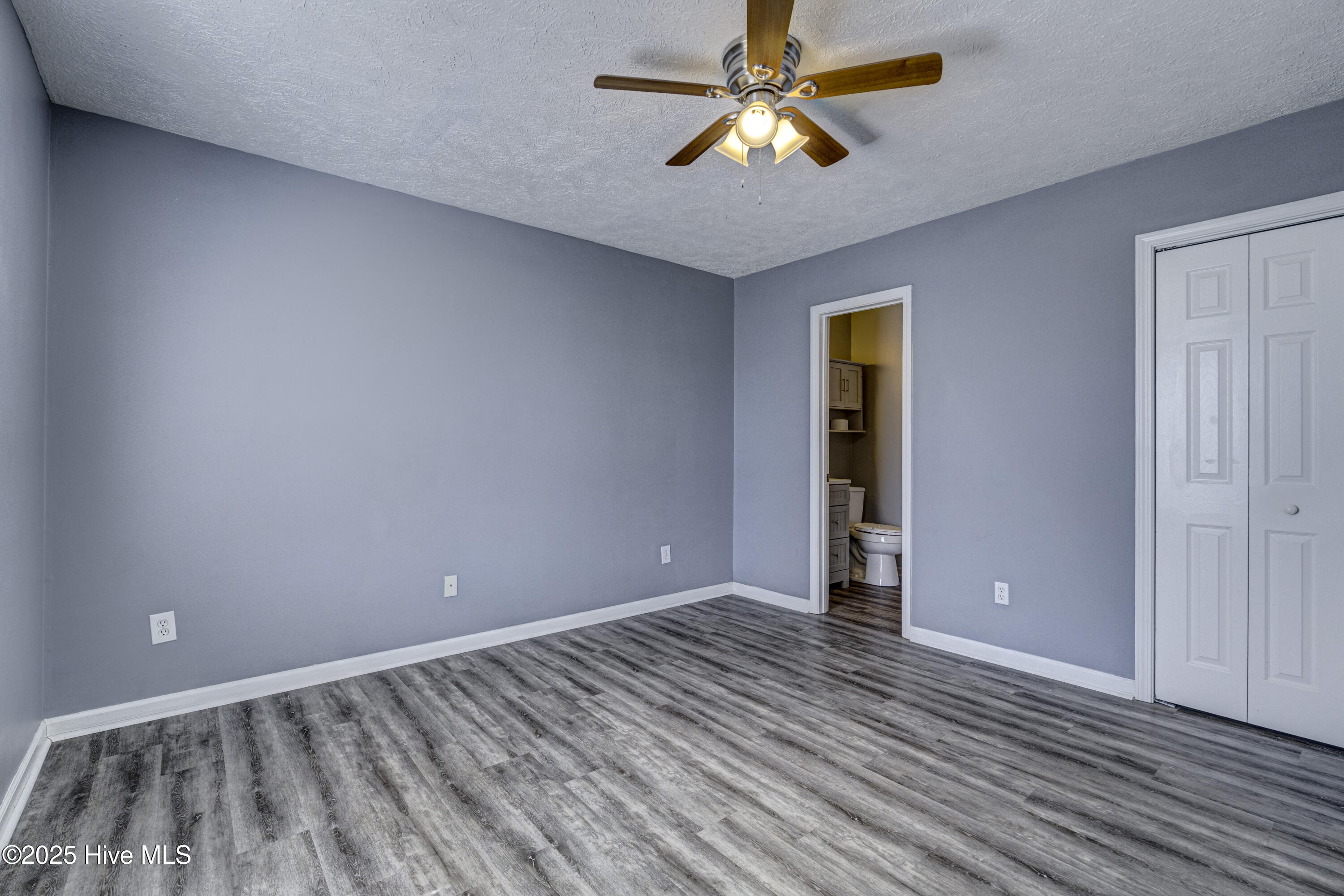 2506 Bradfield Court Property Photo 16