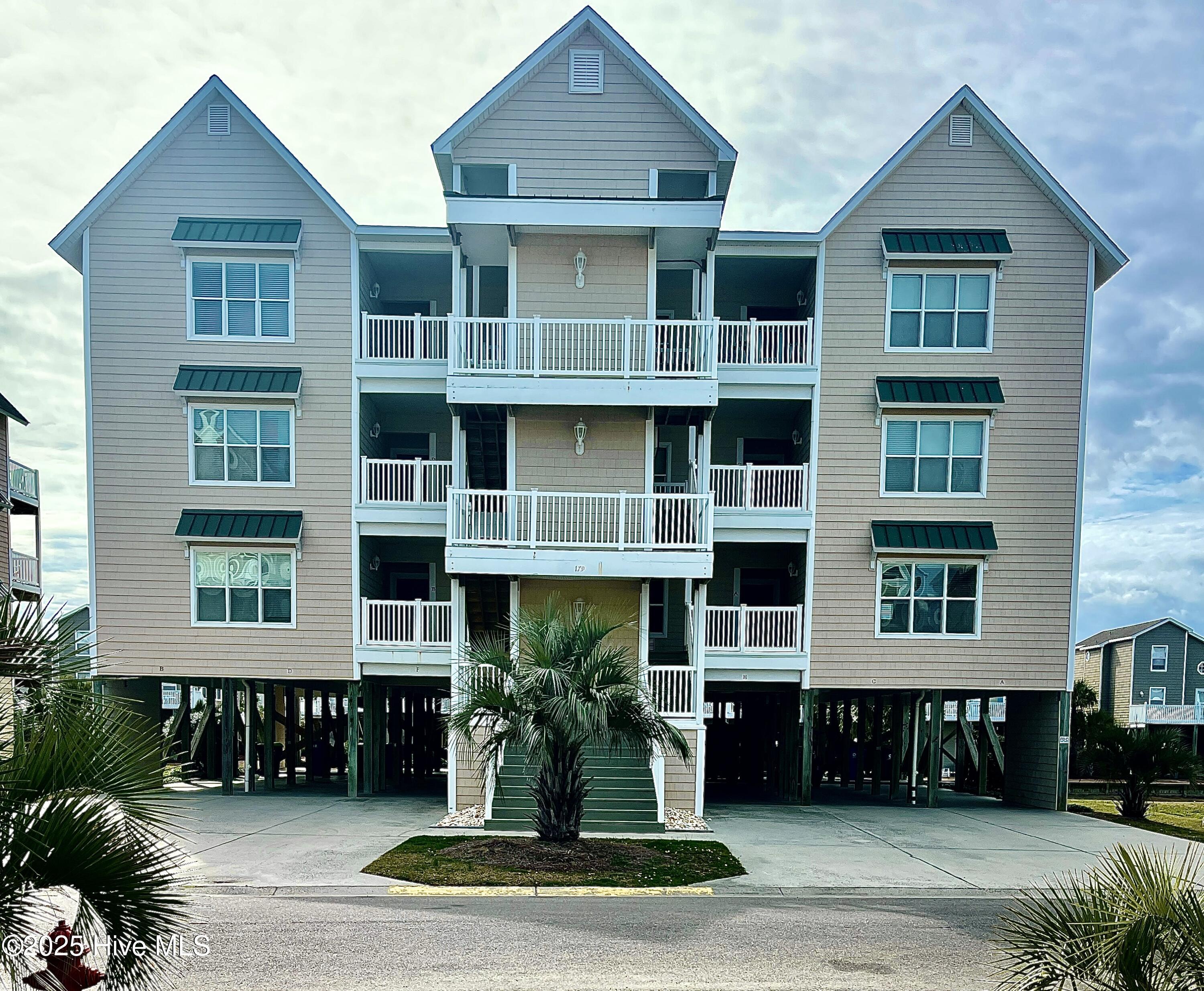 179 Via Old Sound Boulevard # D Property Photo