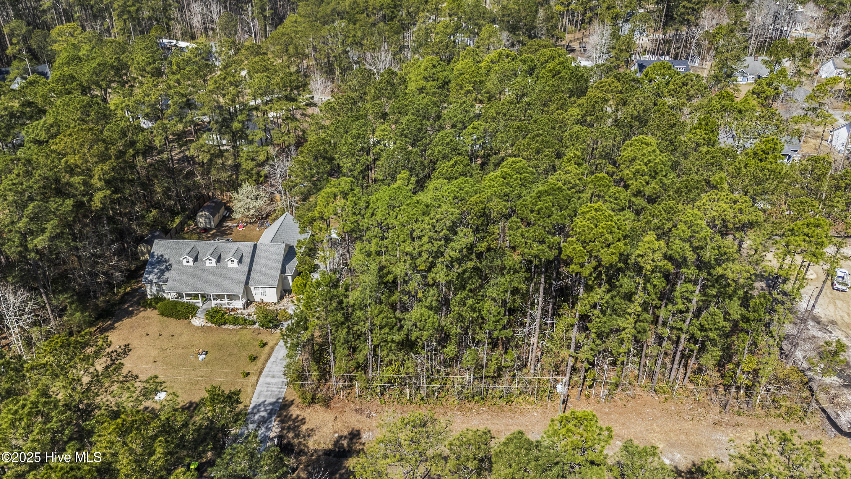 403 Baypark Drive Property Photo 2