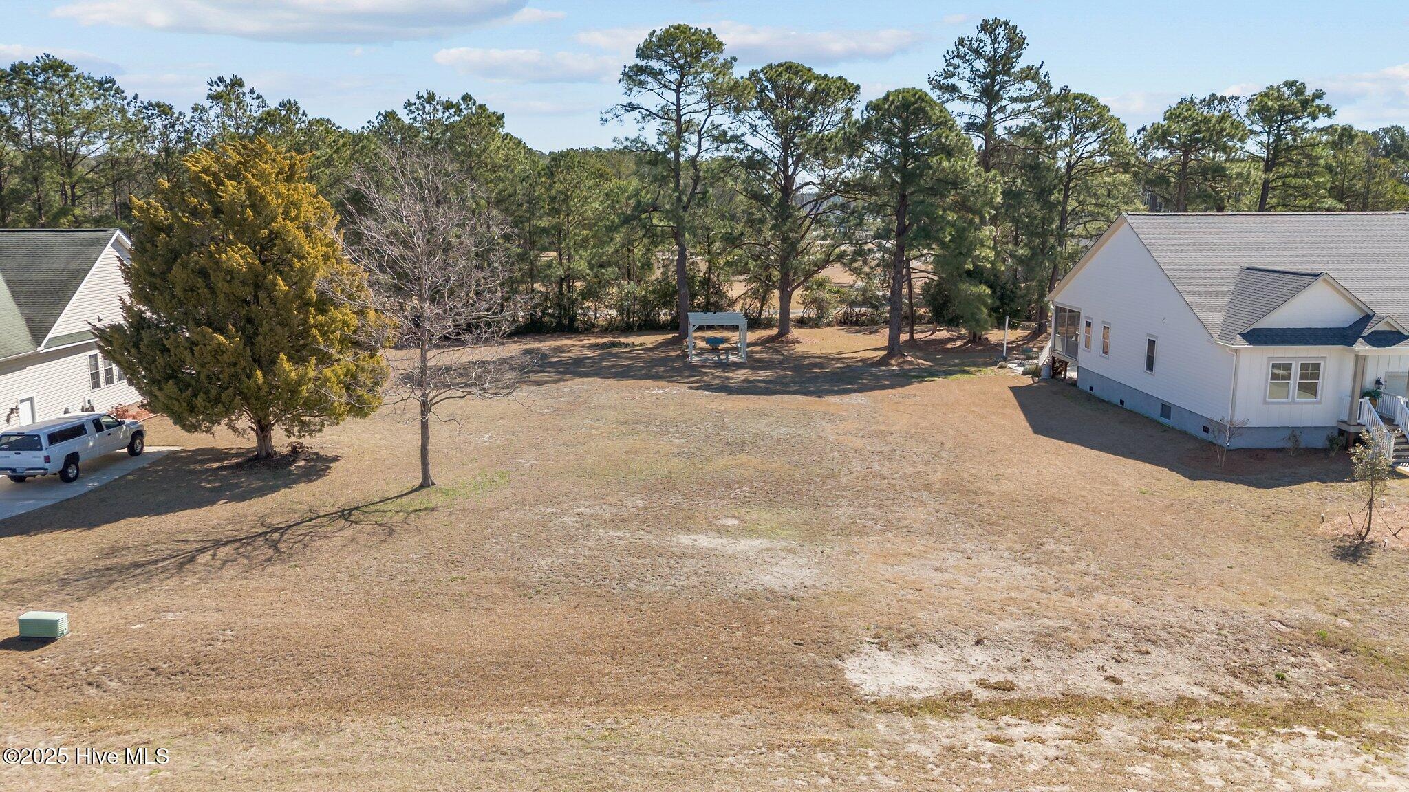 906 Sea Holly Court Property Photo 5