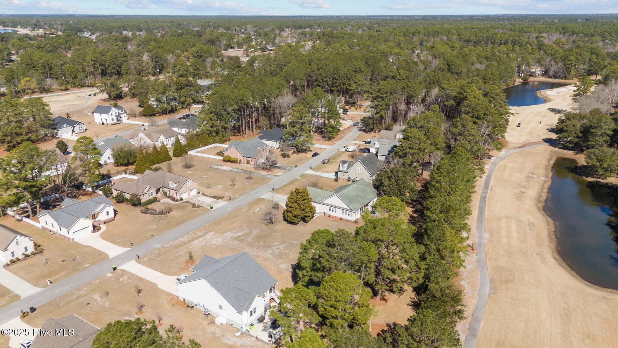 906 Sea Holly Court Property Photo 15