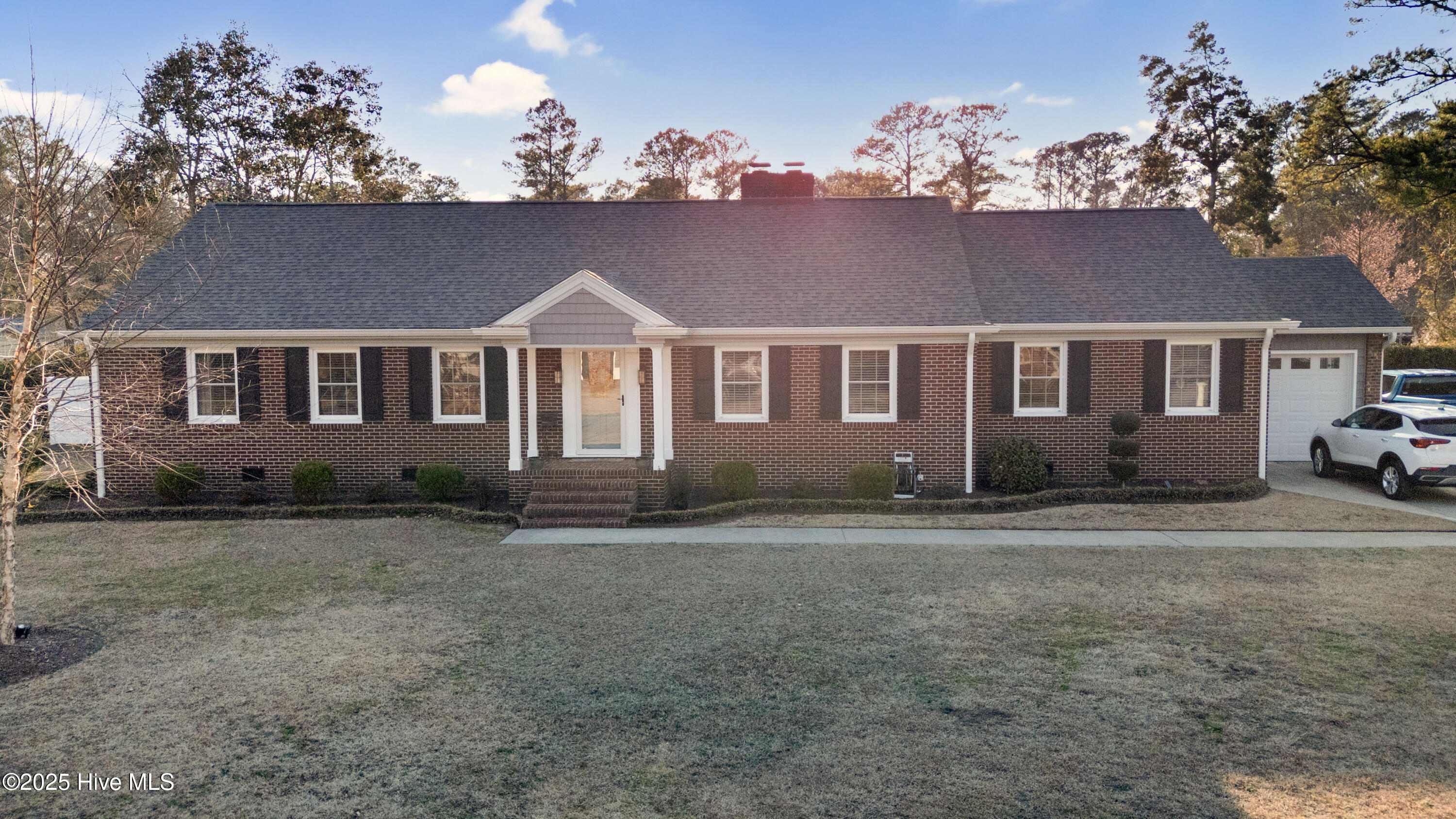 4509 Carteret Drive Property Photo