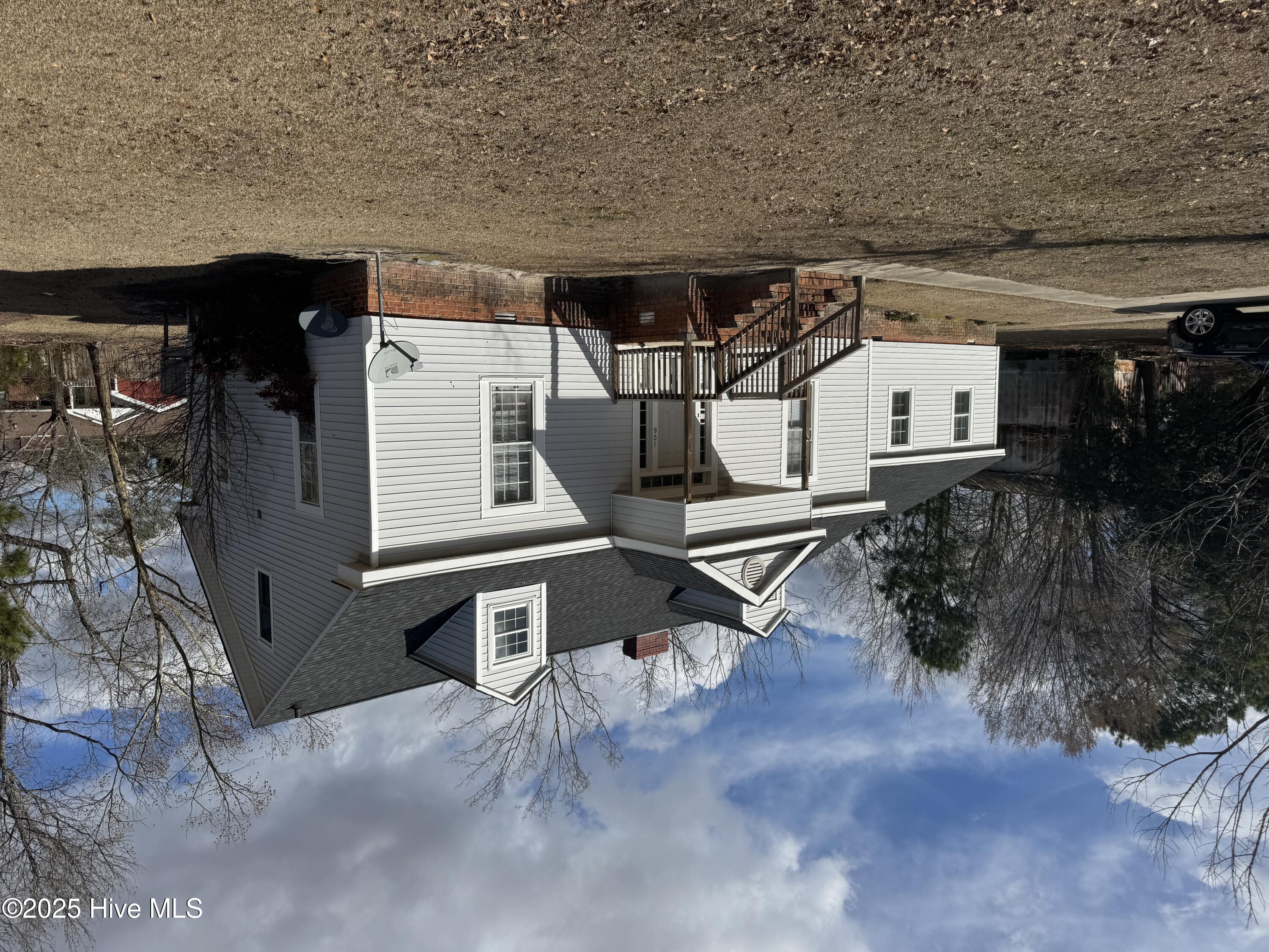 106 Larkin Lane Property Photo