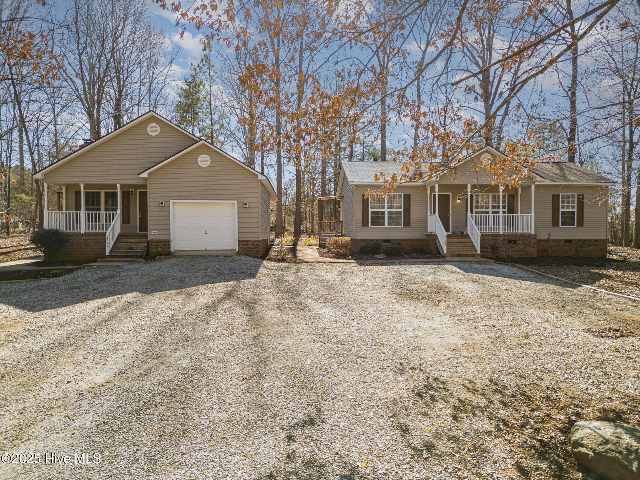 Orange Middle School Real Estate Listings Main Image