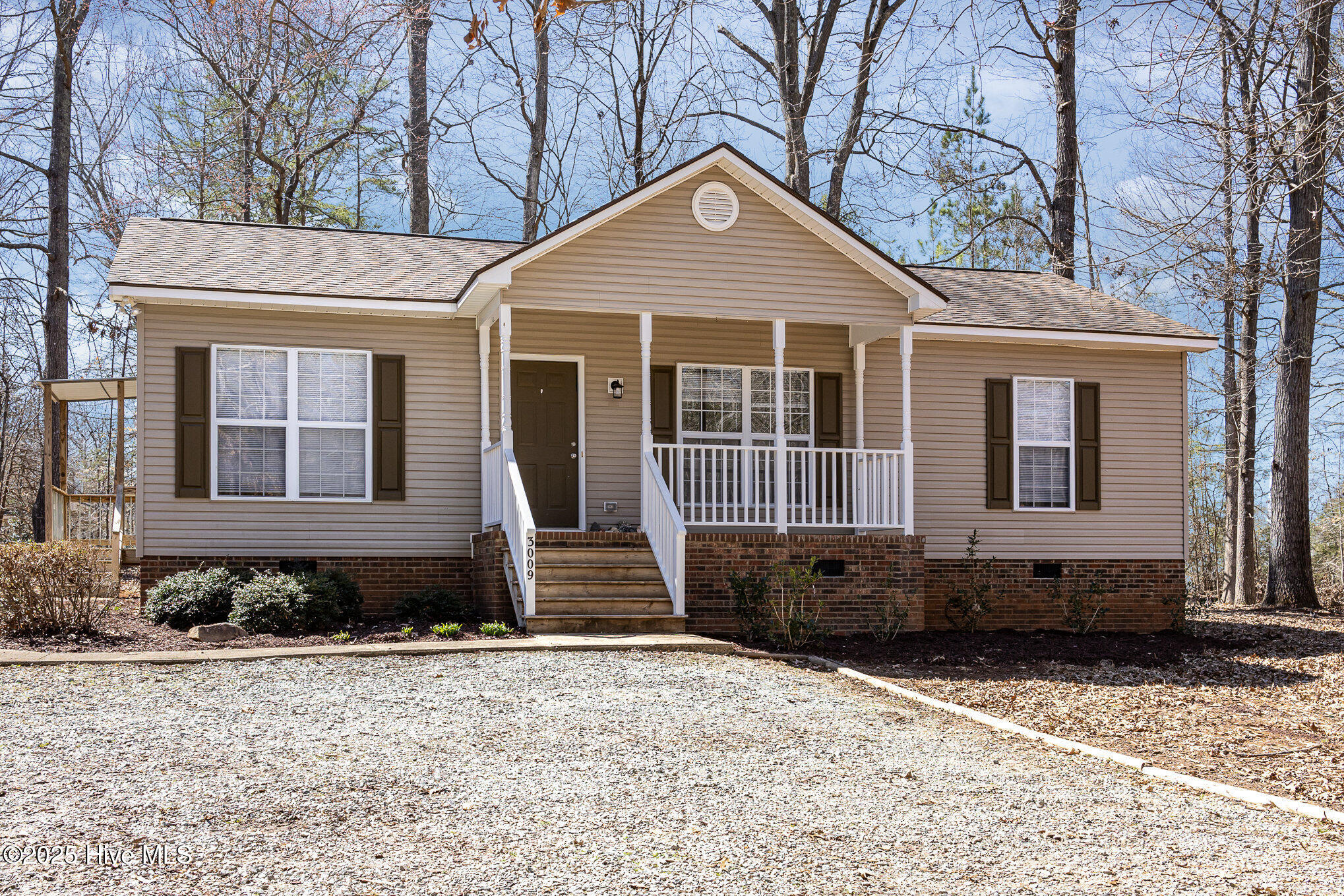 3009 Little Creek Lane Property Photo 5