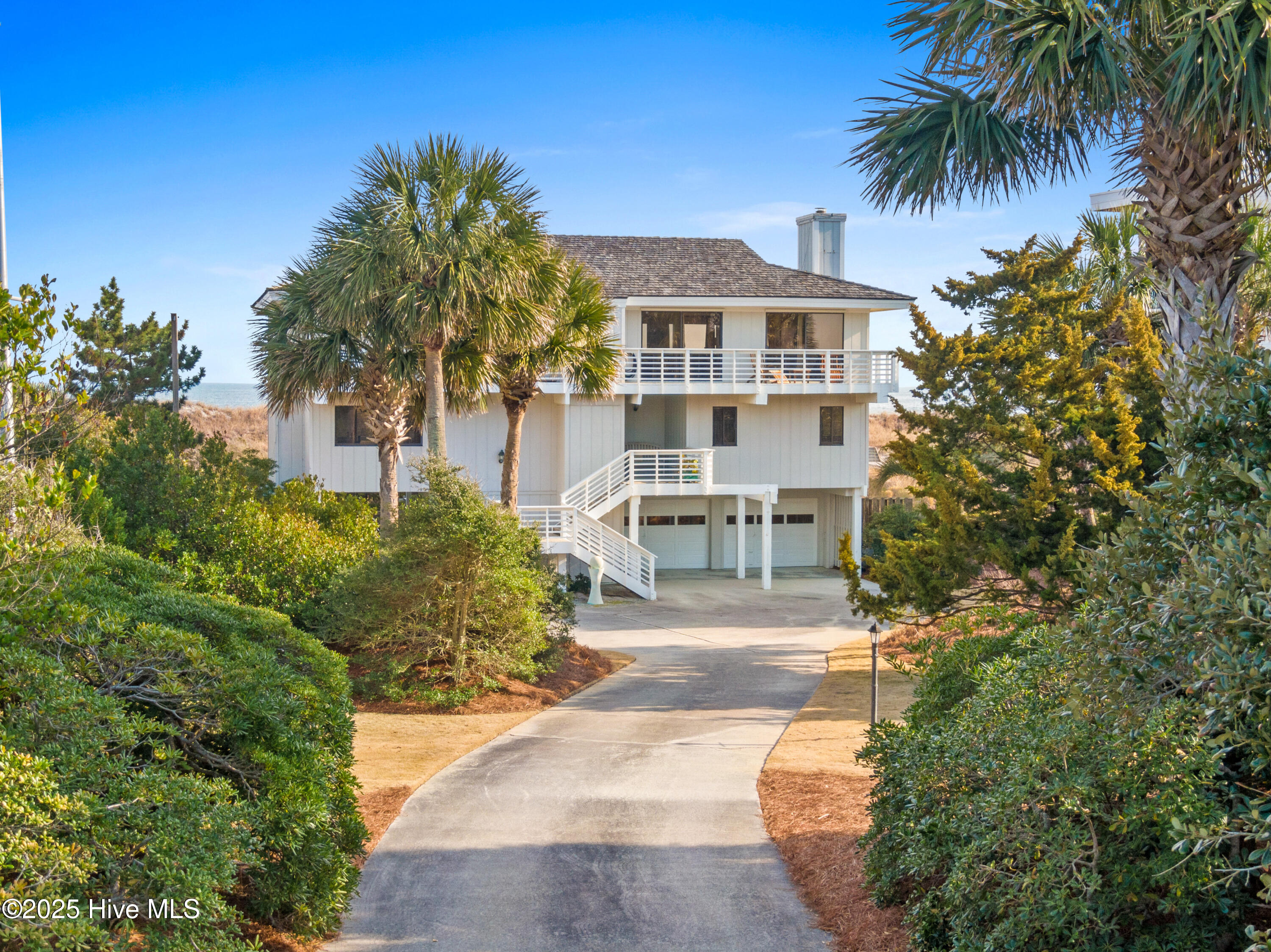 330 Beach Road Property Photo 2