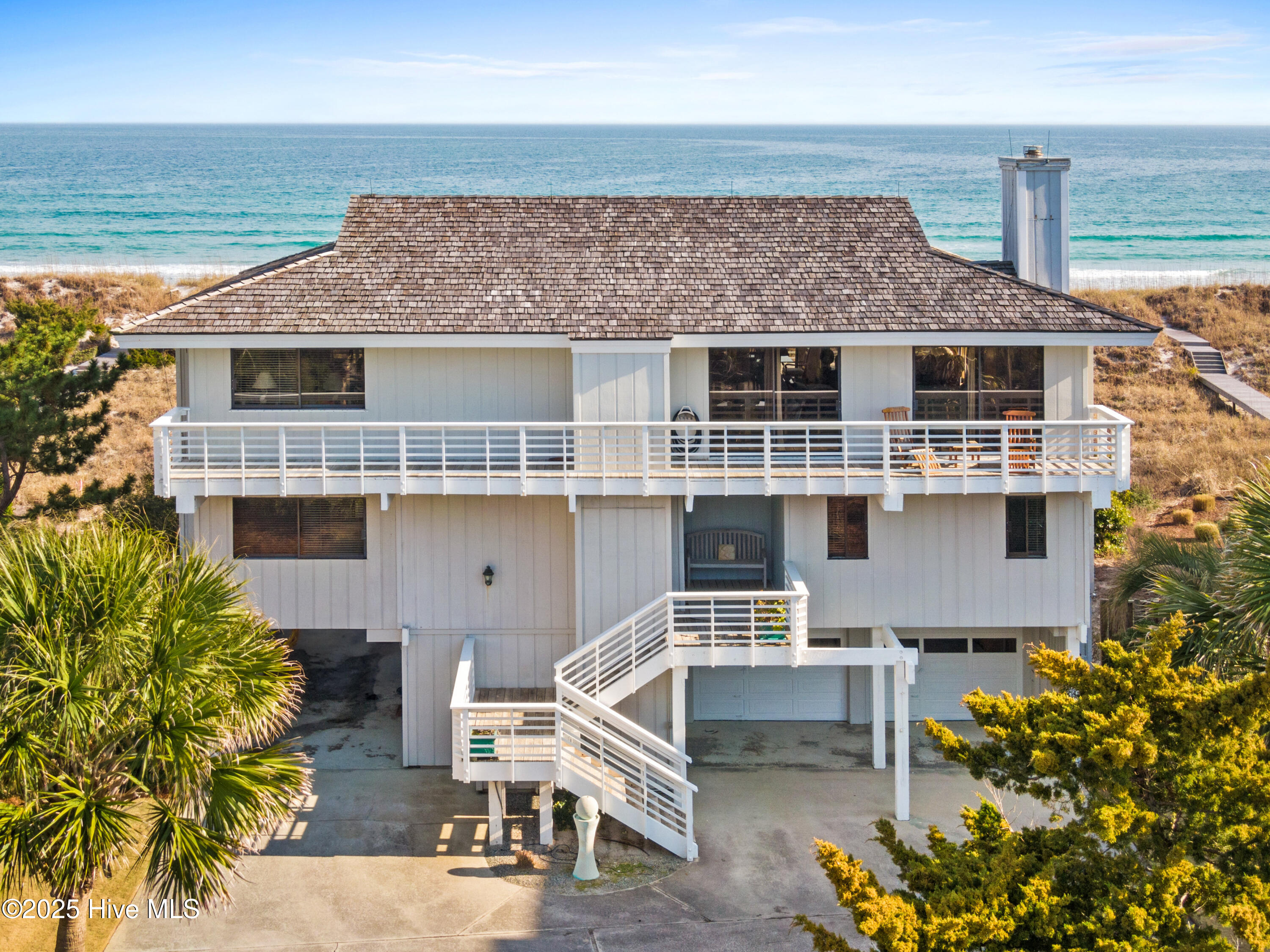 330 Beach Road Property Photo 3