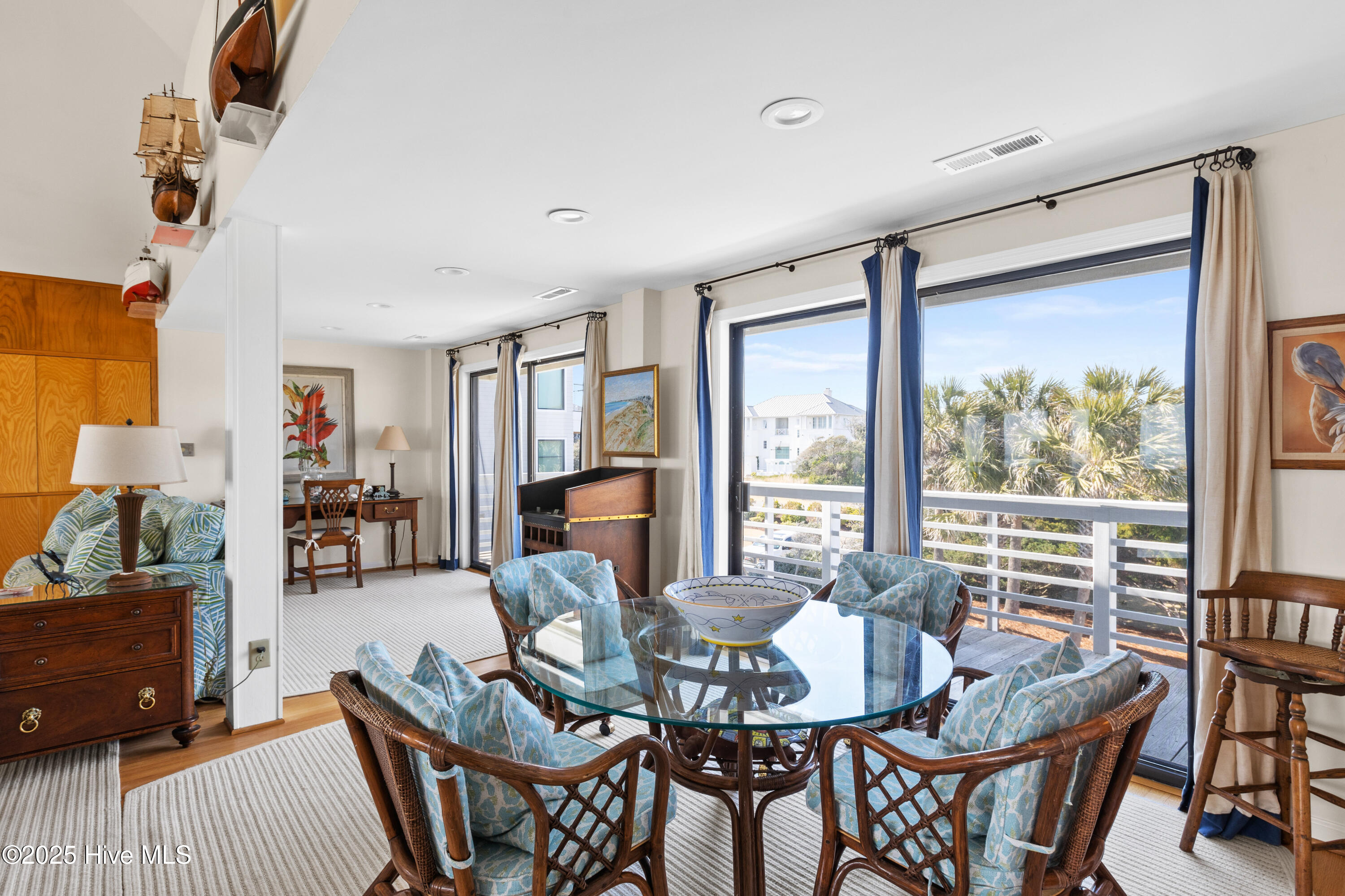 330 Beach Road Property Photo 17