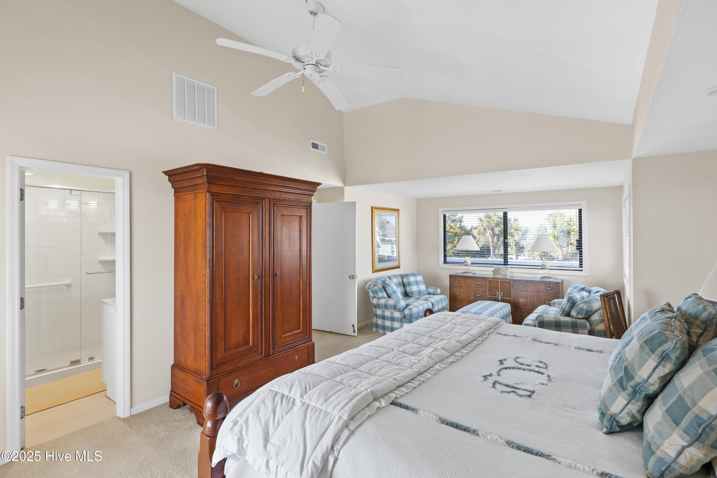 330 Beach Road Property Photo 23