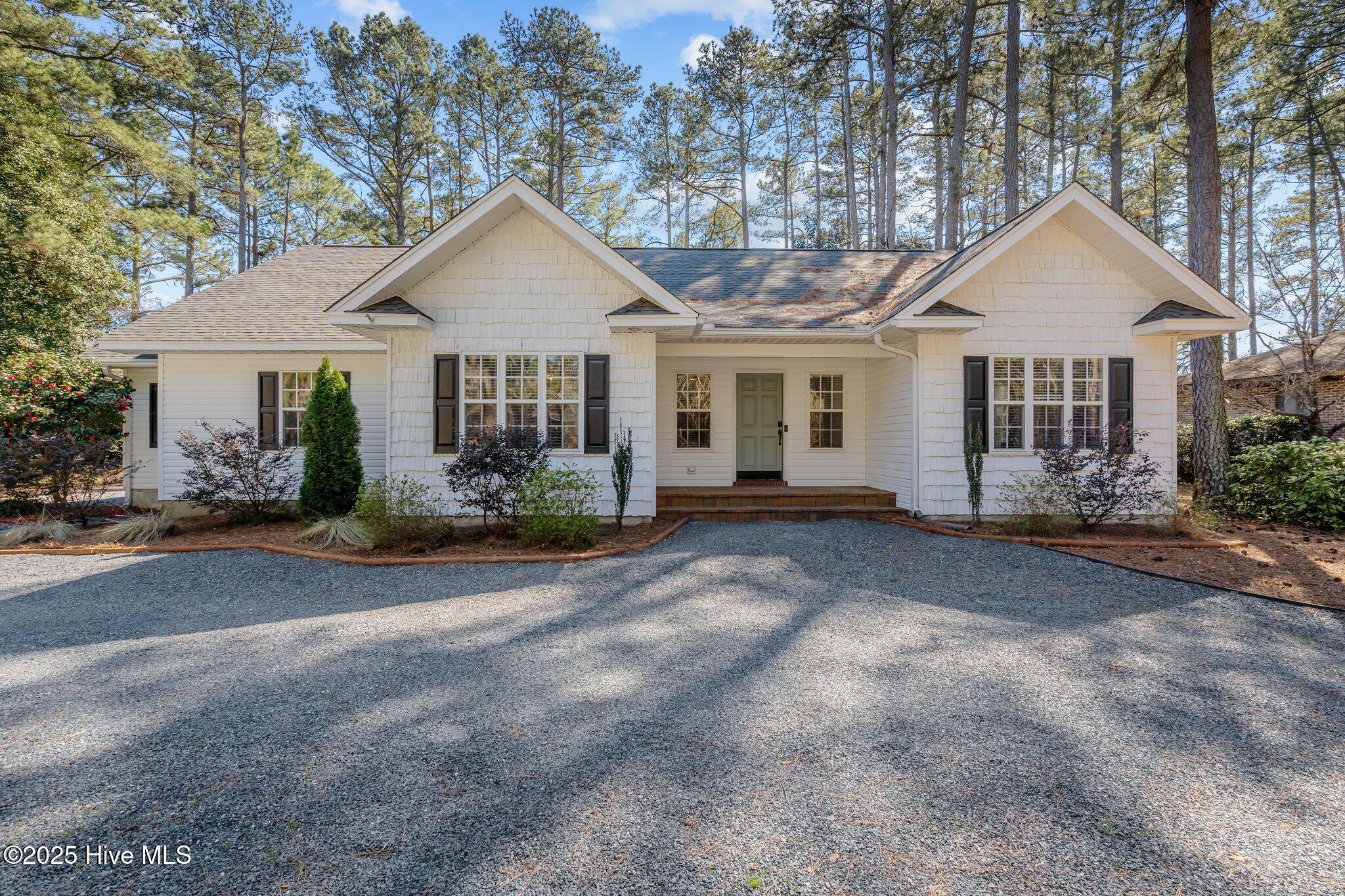 33 Birdie Drive Property Photo