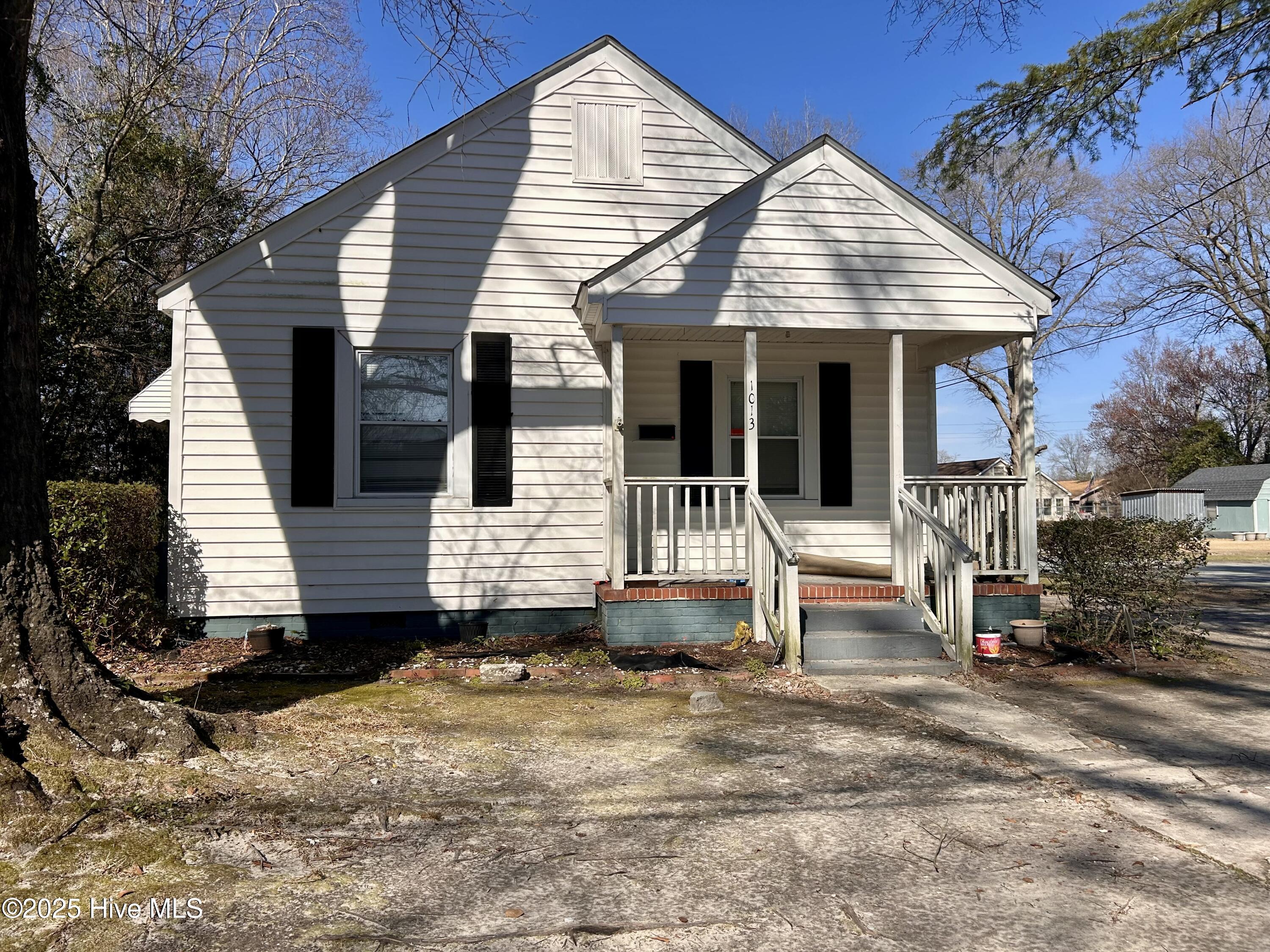 1013 Edgerton Street Property Photo