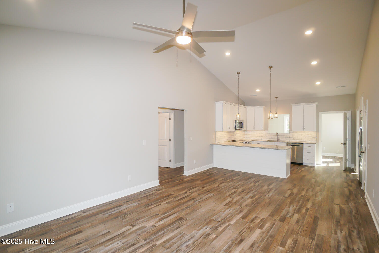 442 Womble Street Property Photo 6