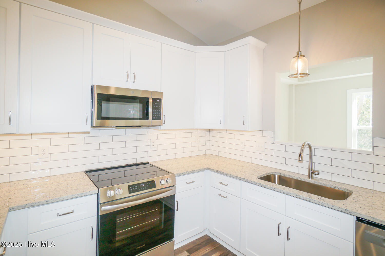 442 Womble Street Property Photo 11