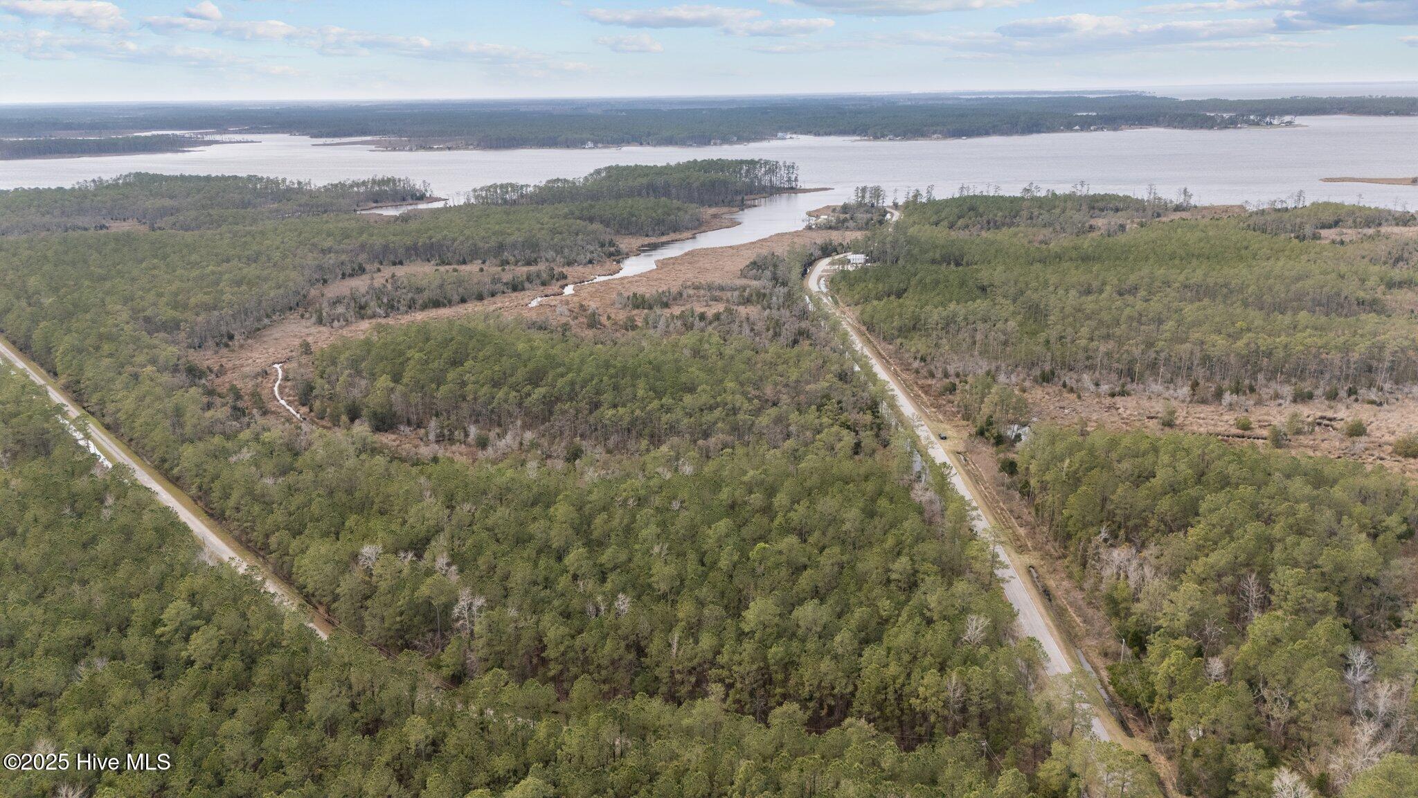 6133 Lowland Road Property Photo 11