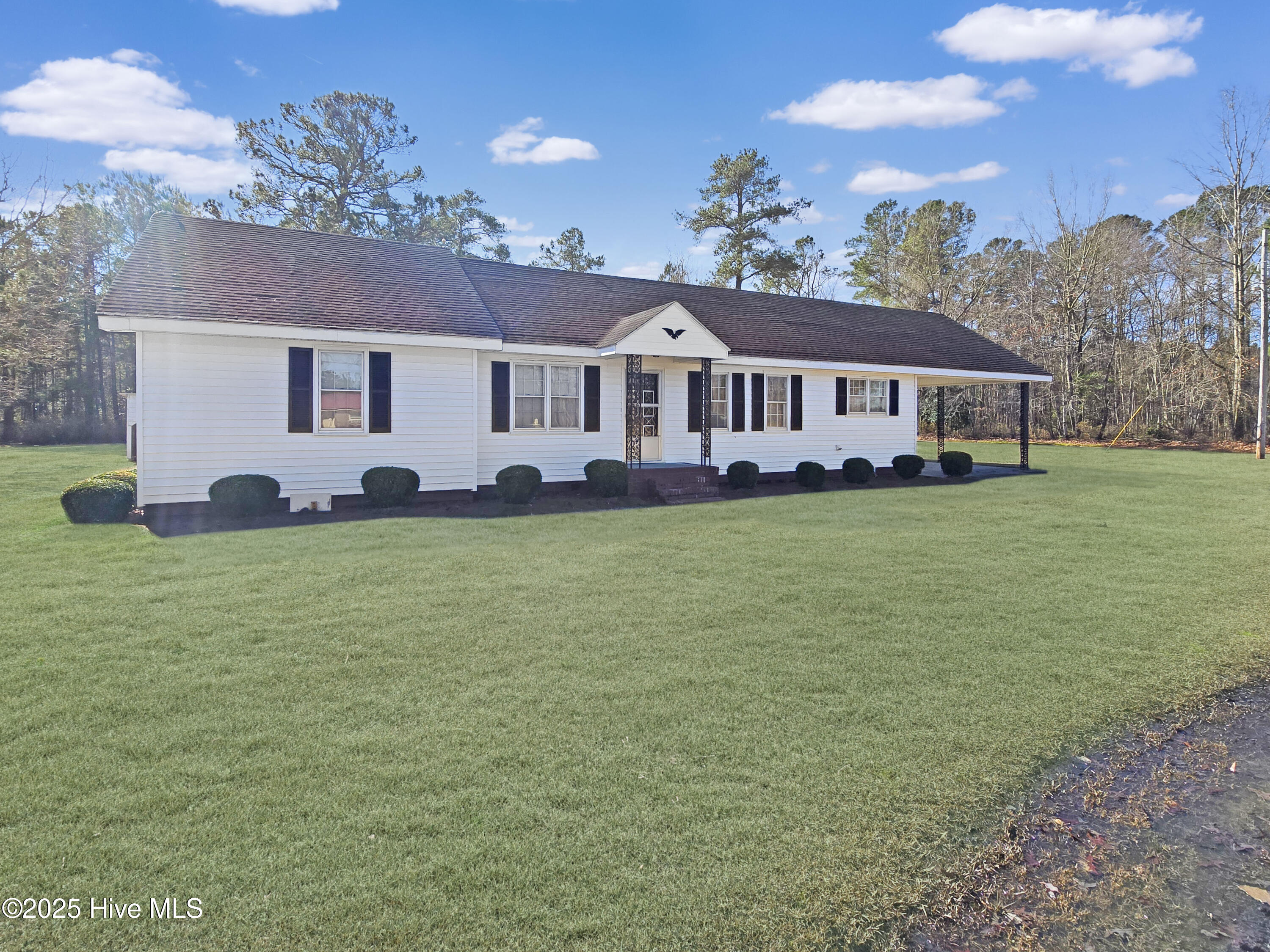 1708 Us Highway 17 Property Photo