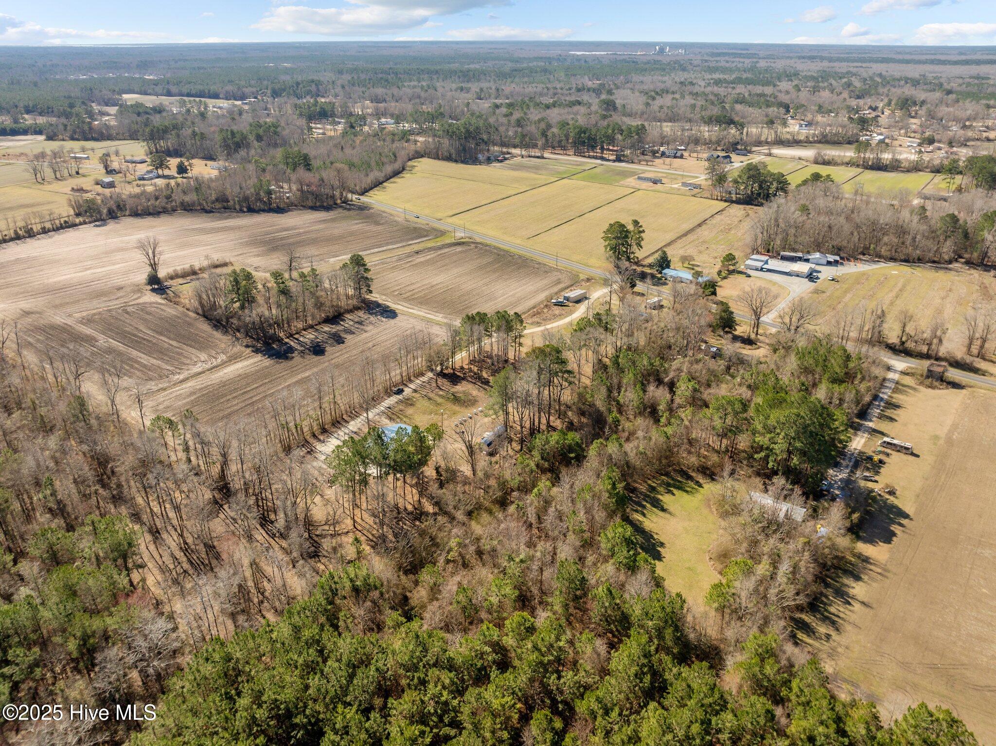 2655 Old Brick Road Property Photo 5