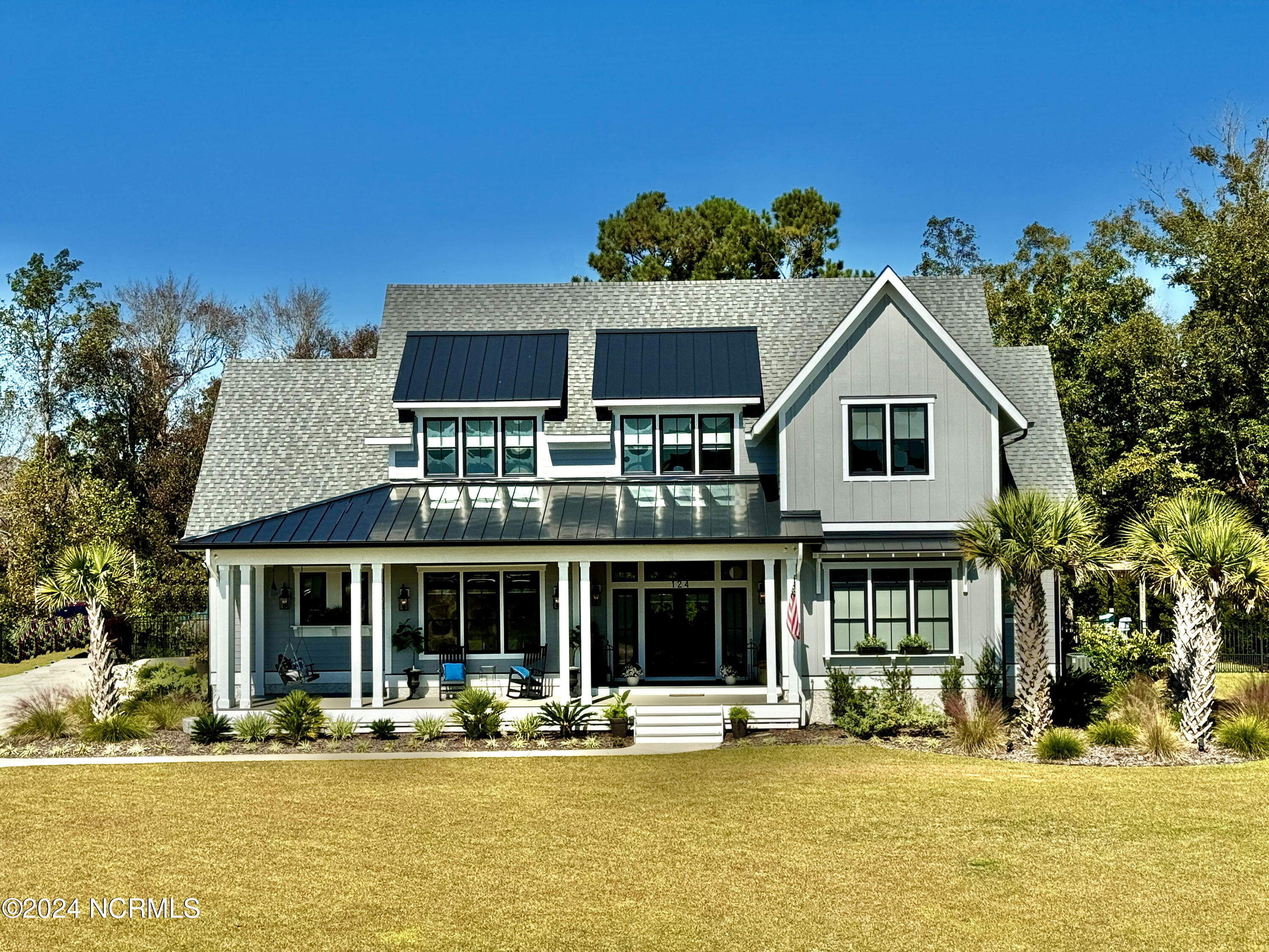 124 W Colonnade Drive Property Photo