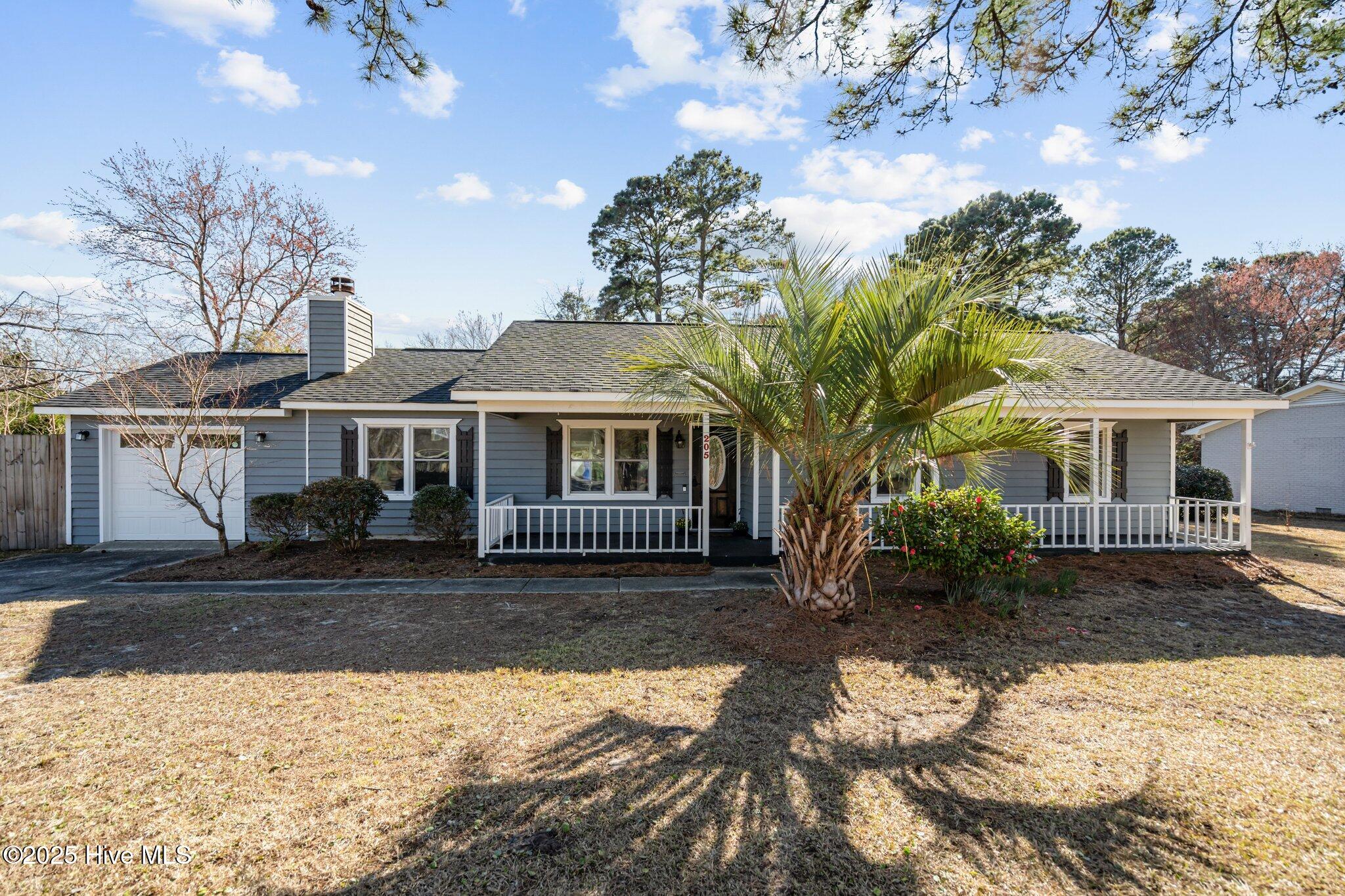 205 N Hampton Road Property Photo