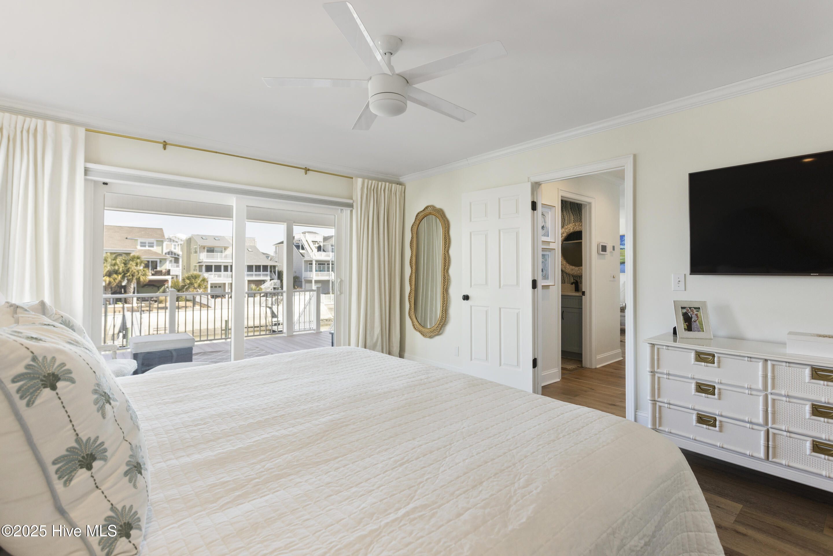 46 Leland Street Property Photo 45