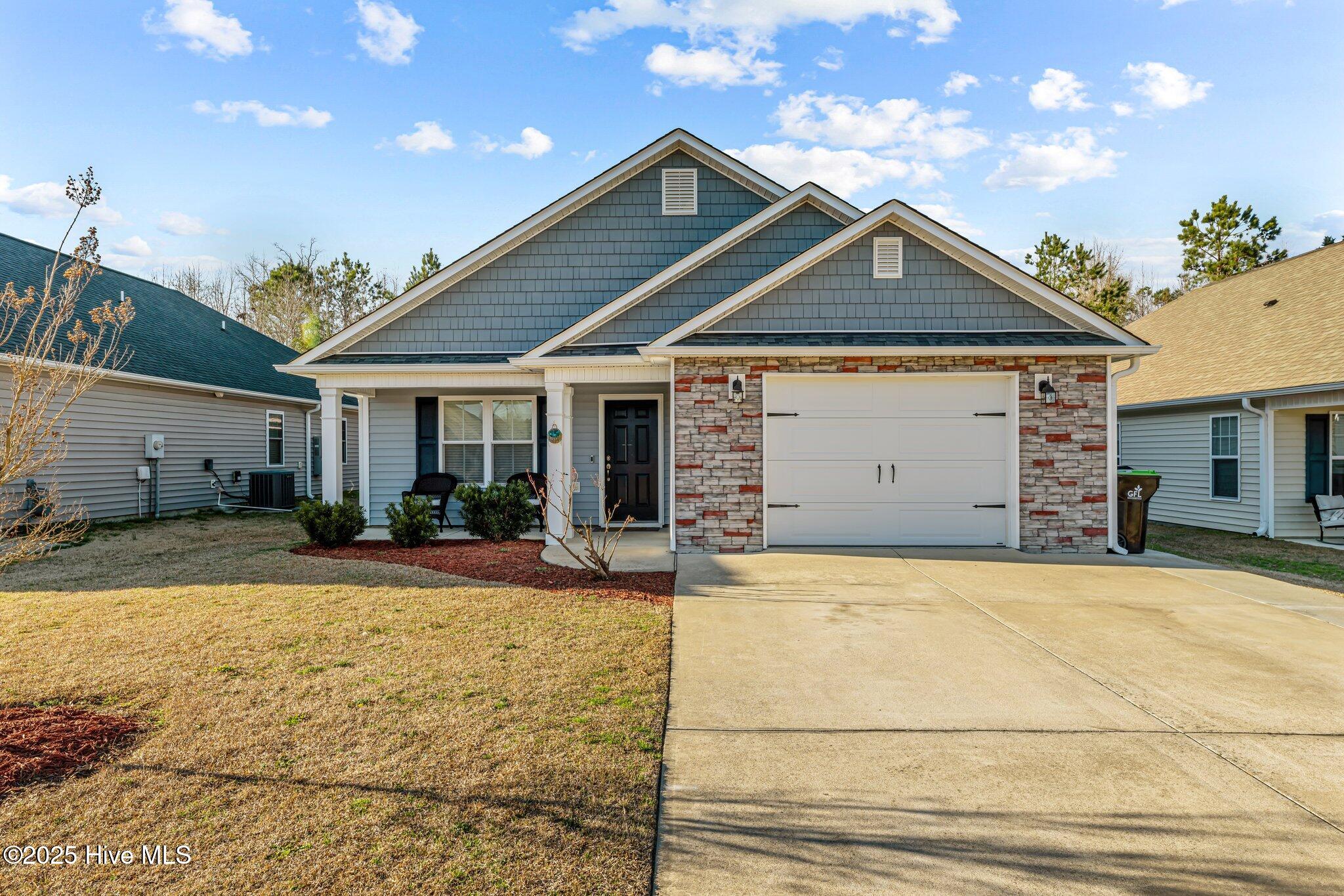 212 Murdock Way Property Photo