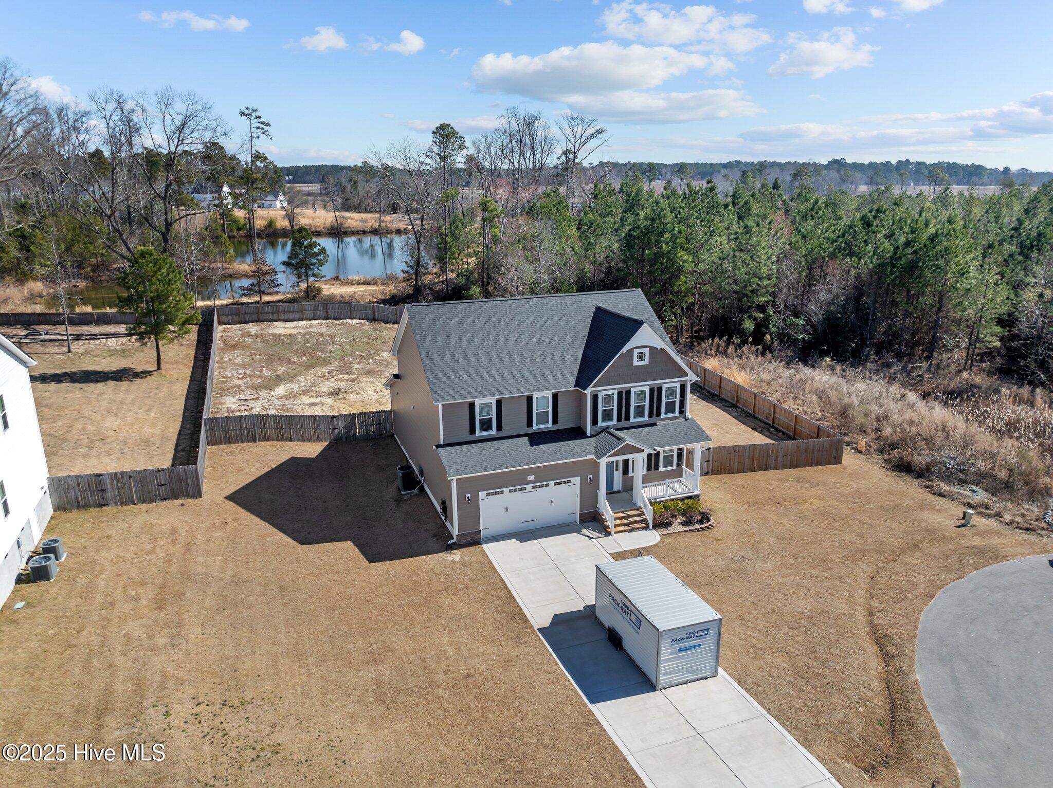 613 Ingleside Lane Property Photo 4