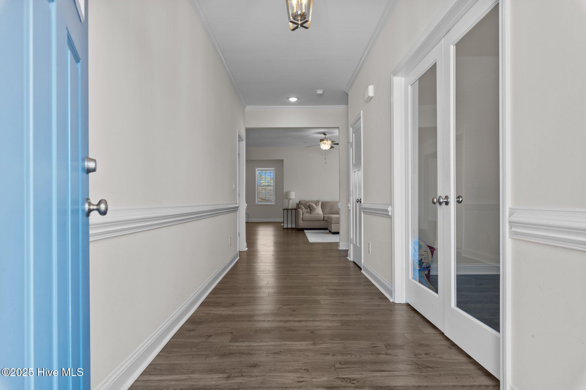 613 Ingleside Lane Property Photo 8