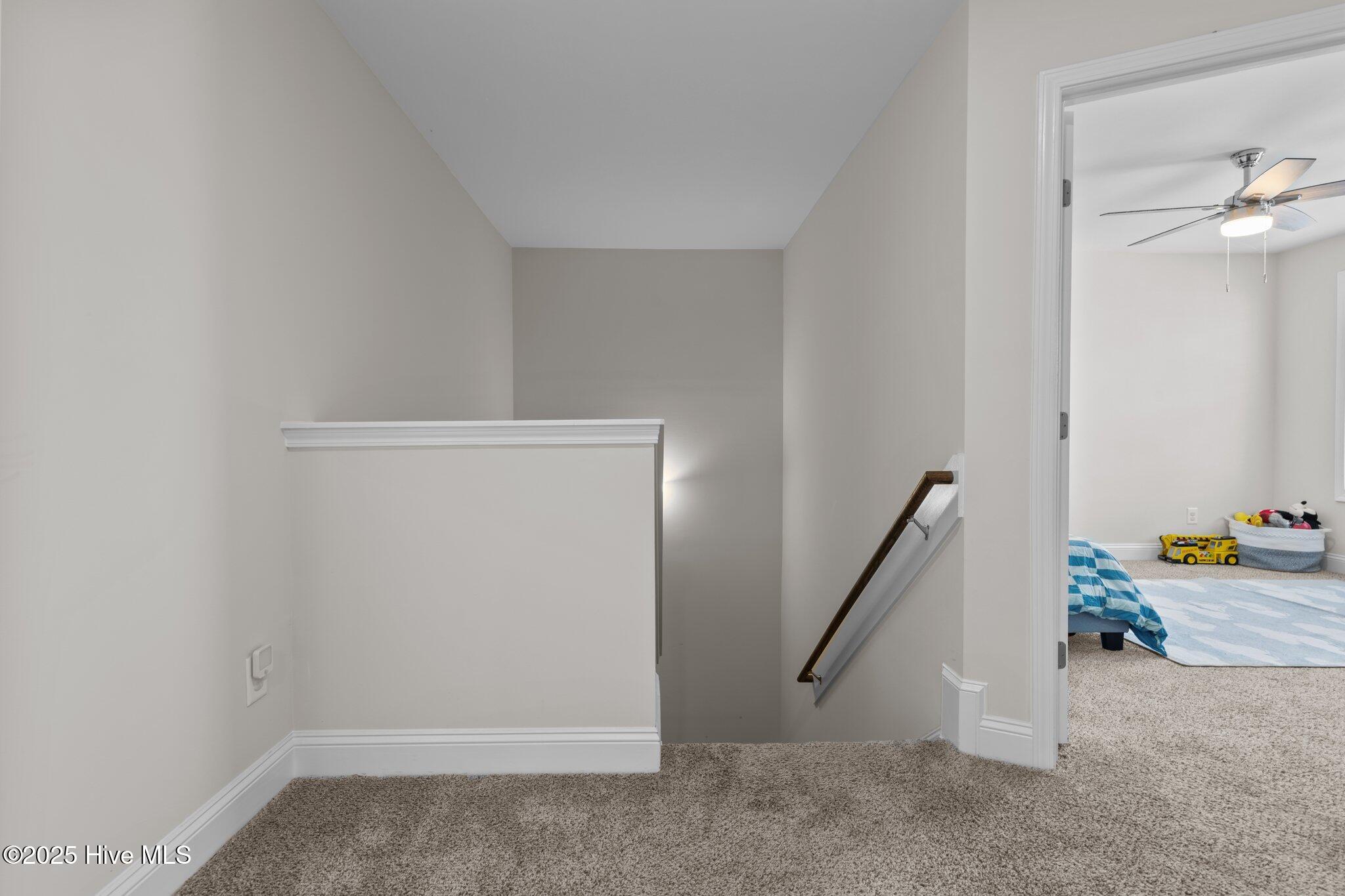 613 Ingleside Lane Property Photo 43
