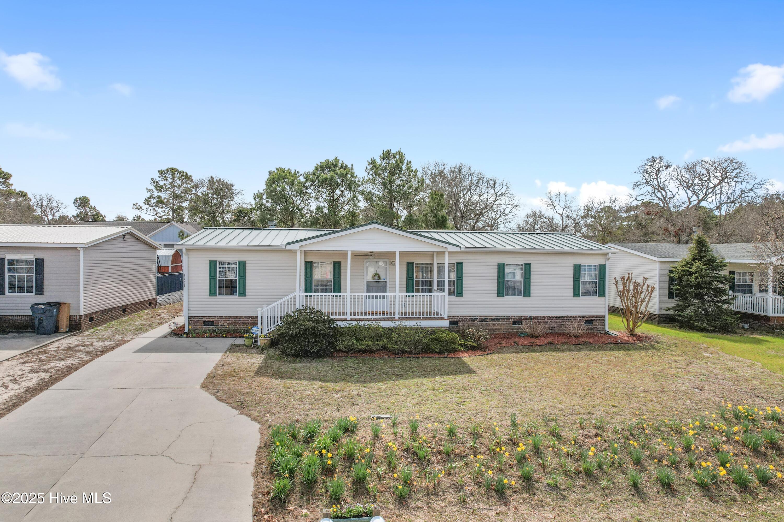 2188 Trout Avenue Property Photo