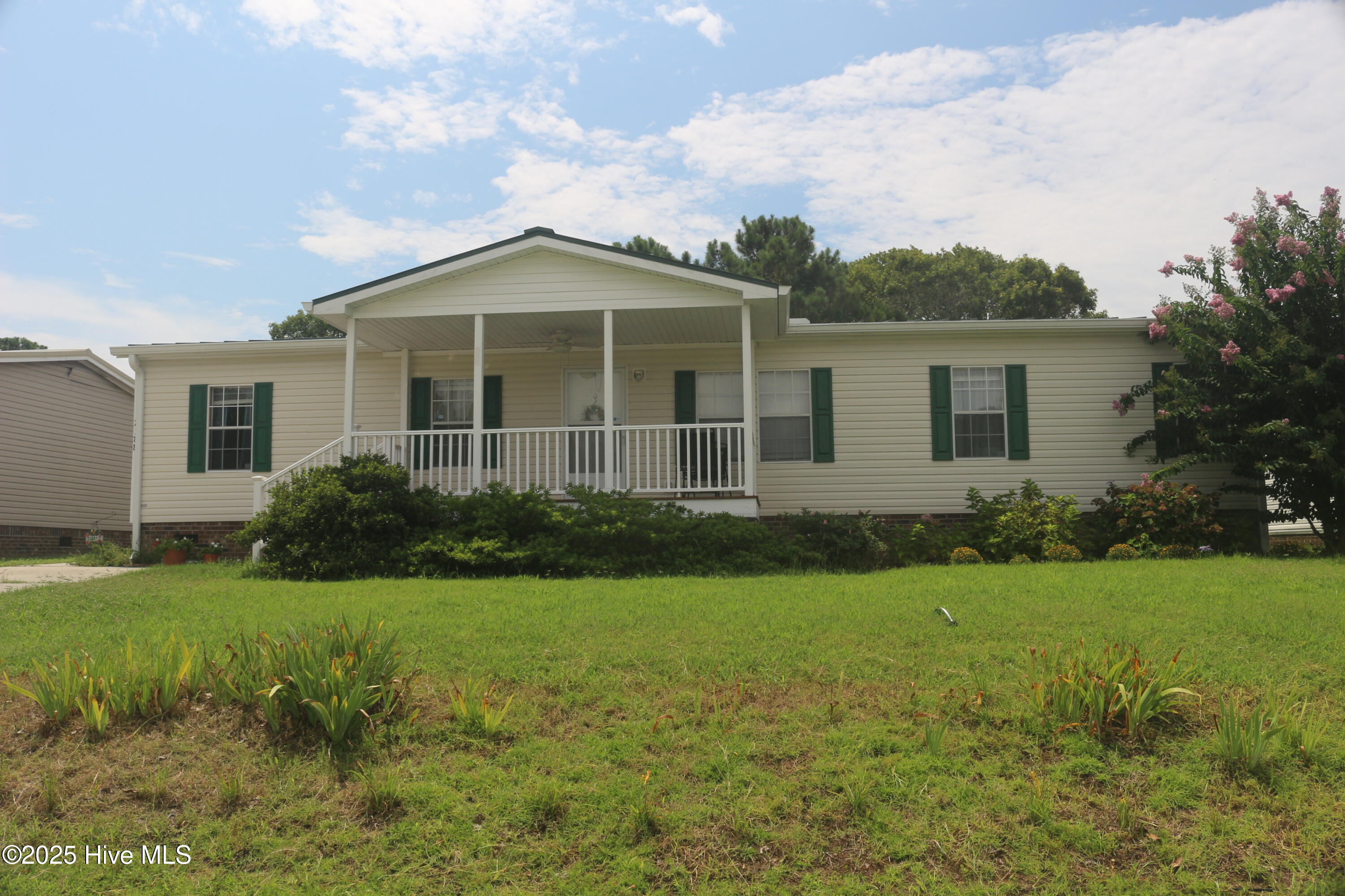 2188 Trout Avenue Property Photo 1