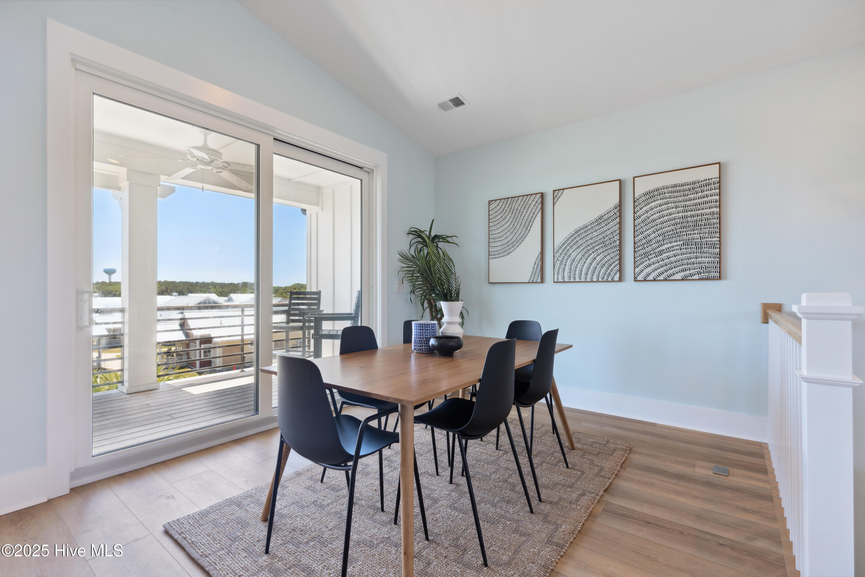 1038 Fort Fisher Boulevard Unit C Property Photo 17