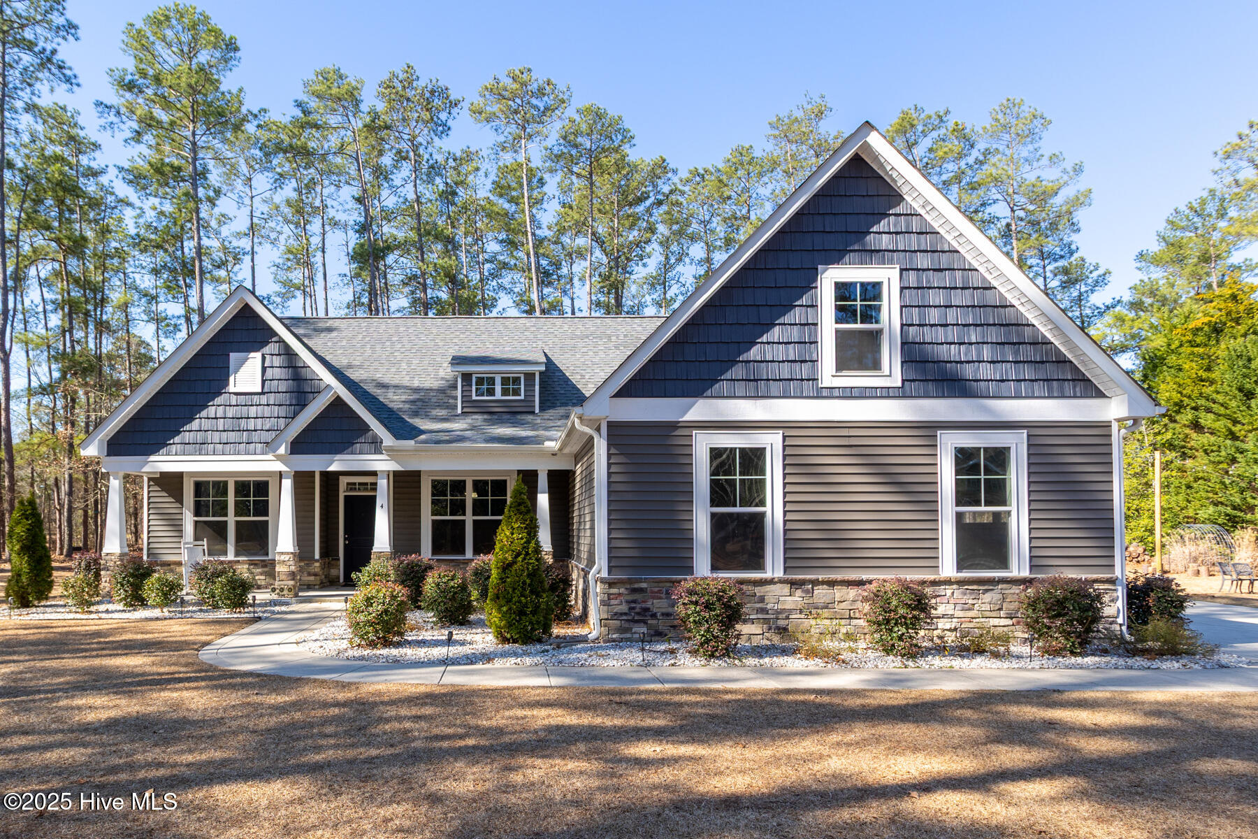 4 Bermuda Circle Property Photo