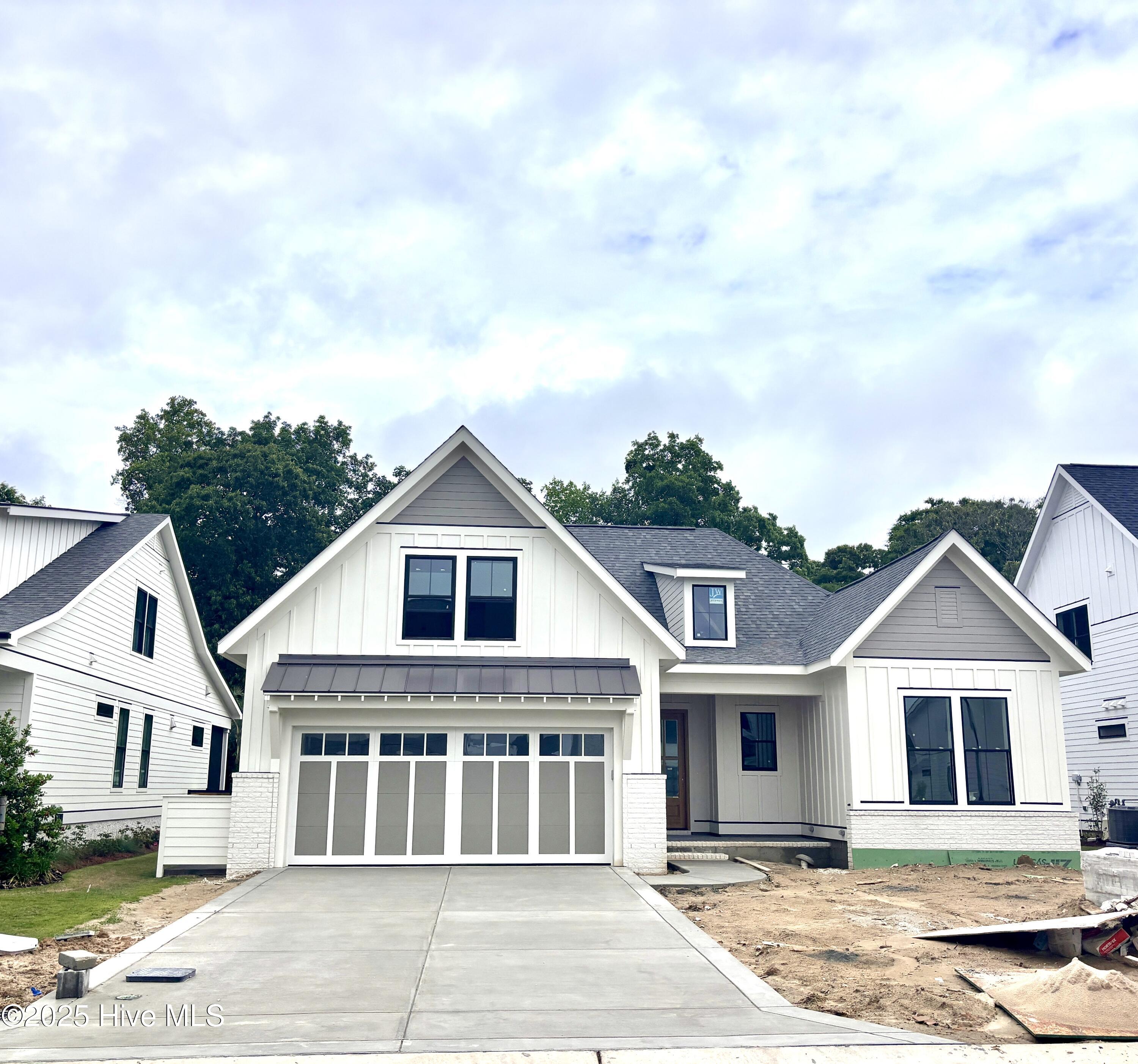 Picture of 8257 Winding Creek Circle