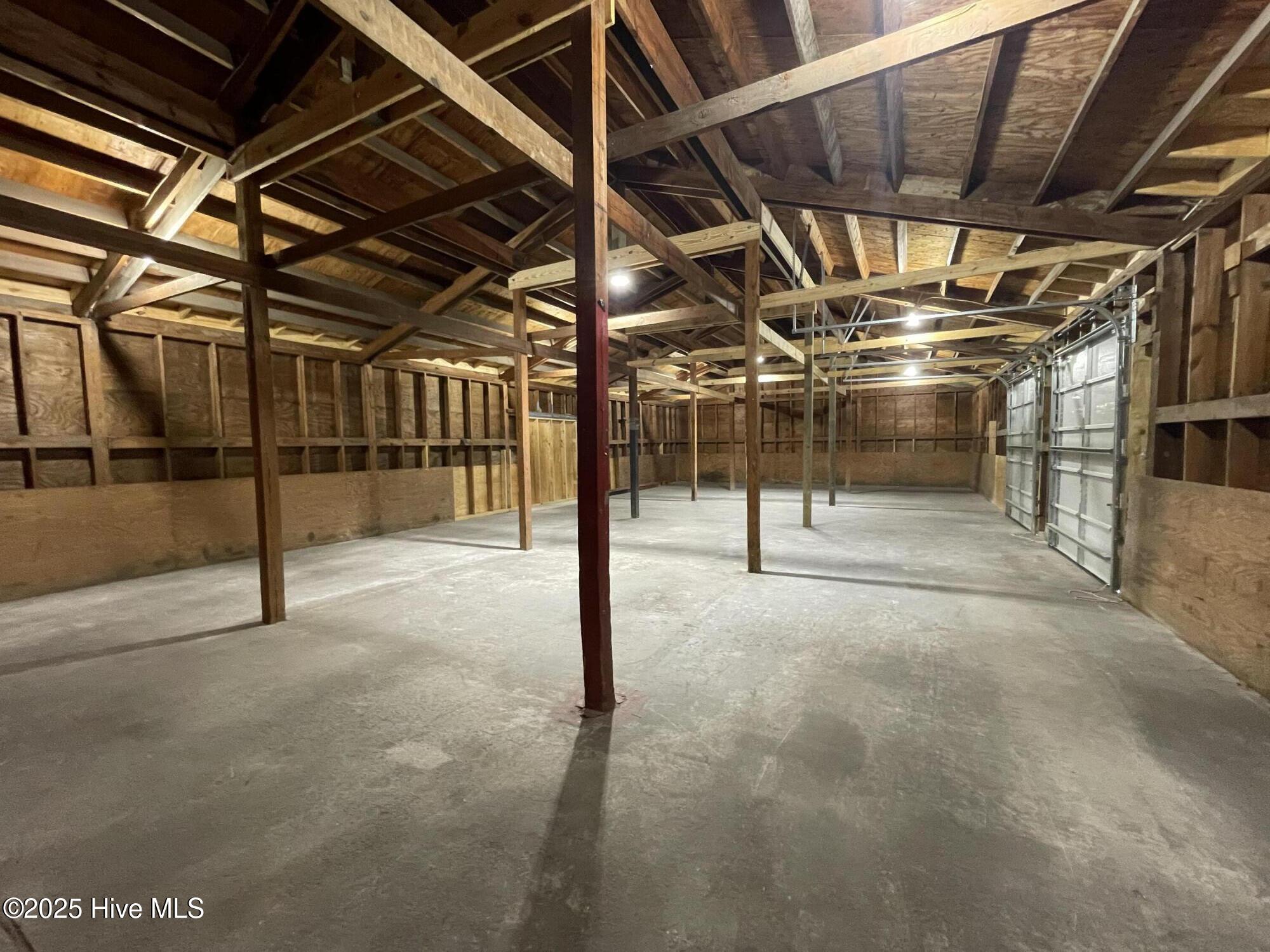 3310 N N Fields Street Property Photo 6