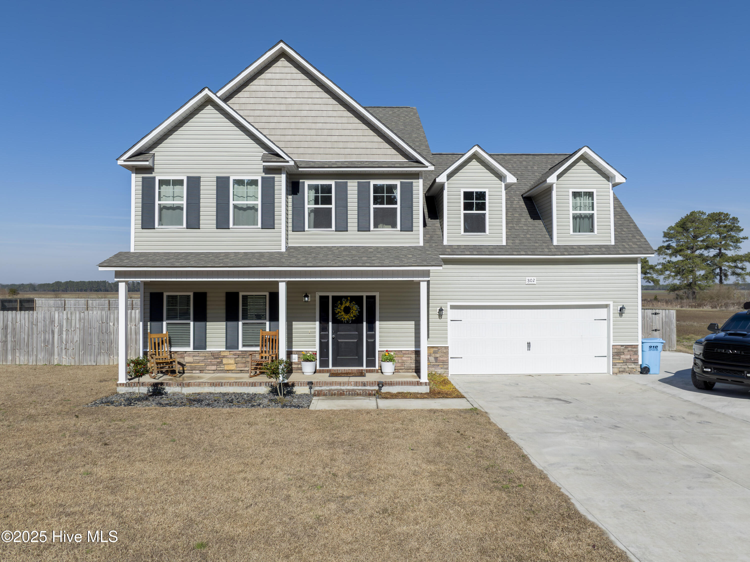 802 Five Mile Road Property Photo