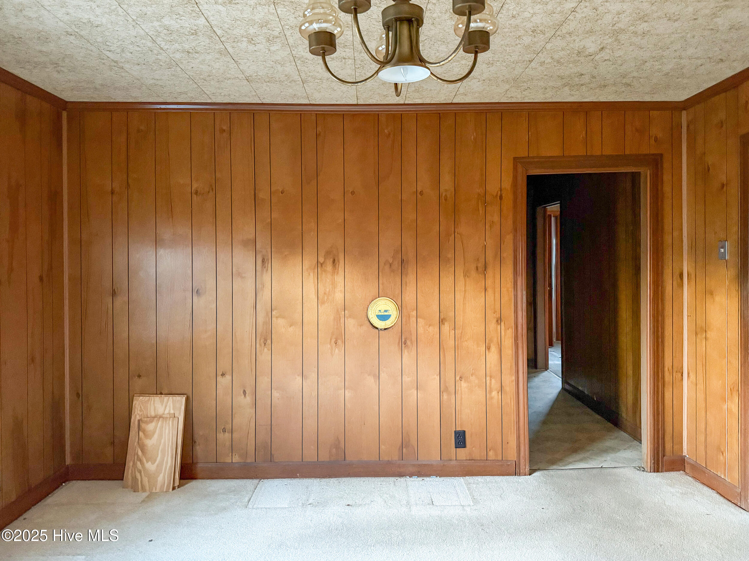 110 W Church Street Property Photo 16