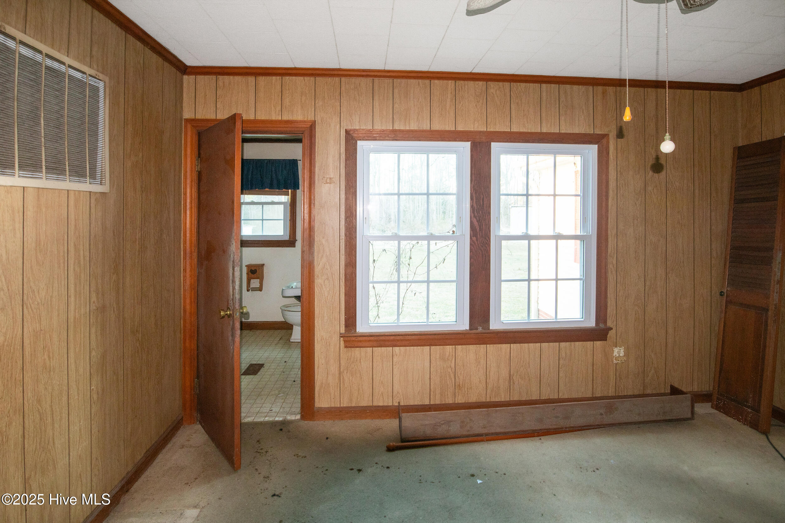 110 W Church Street Property Photo 20