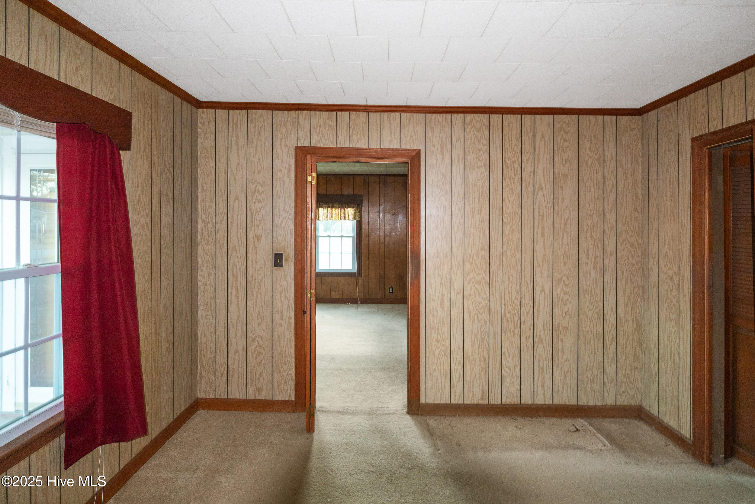 110 W Church Street Property Photo 23