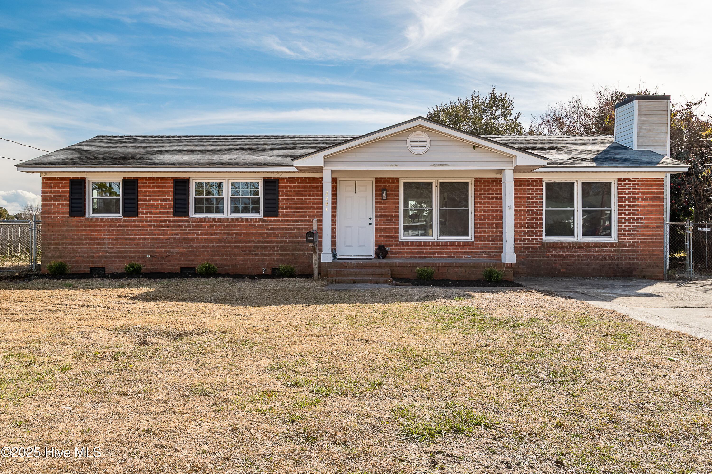 2401 Emeline Place Property Photo