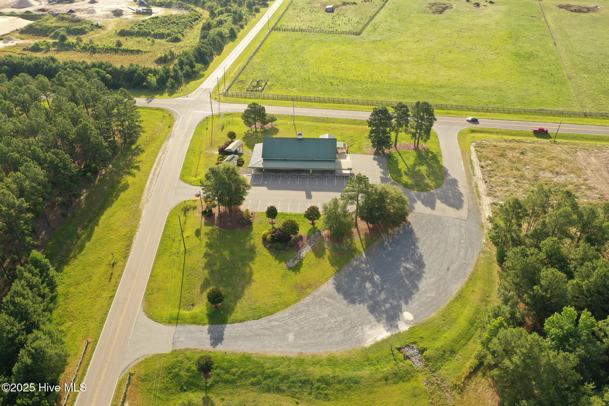 1348 Tabernacle Church Road Property Photo 1