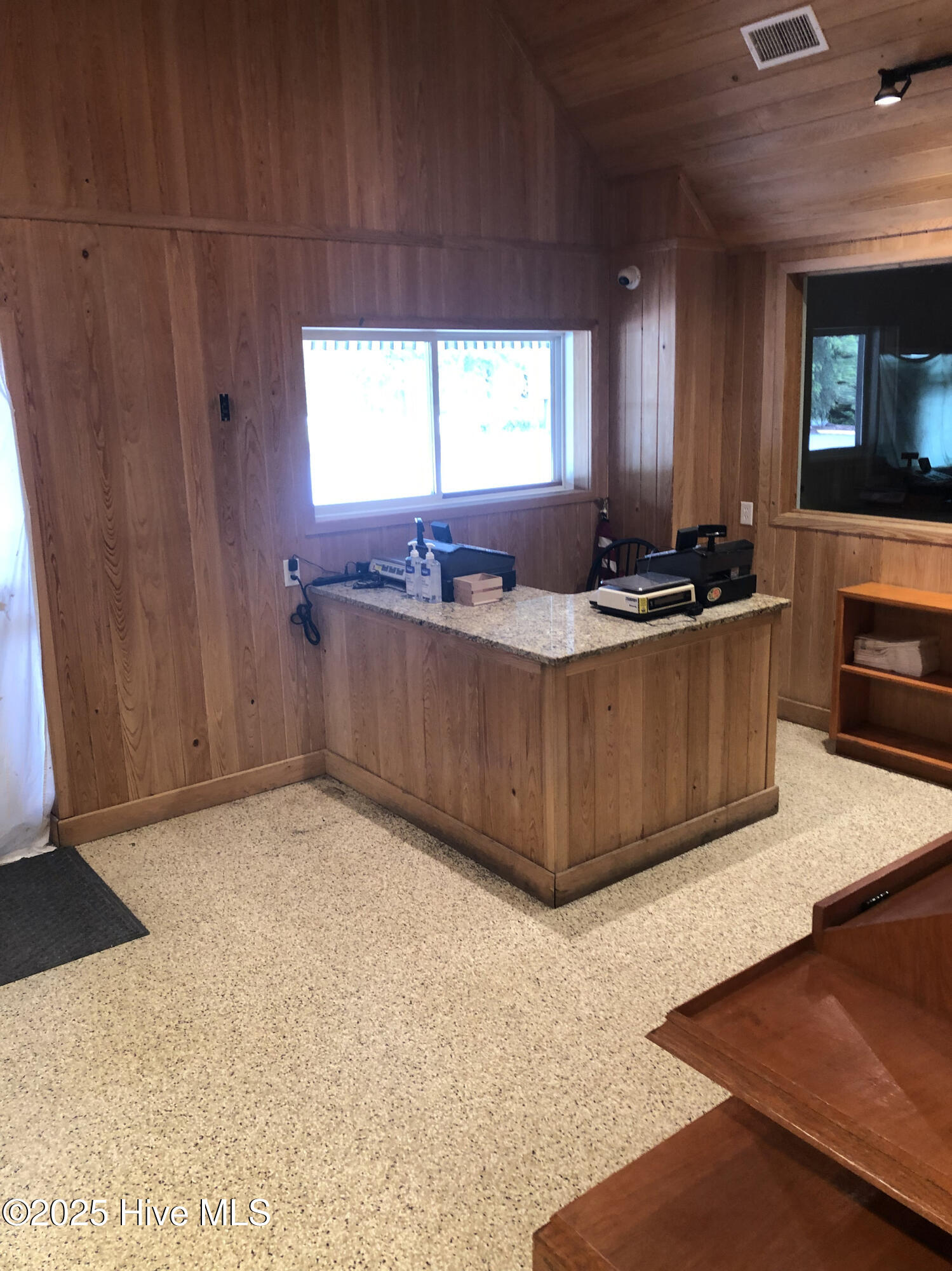 1348 Tabernacle Church Road Property Photo 8