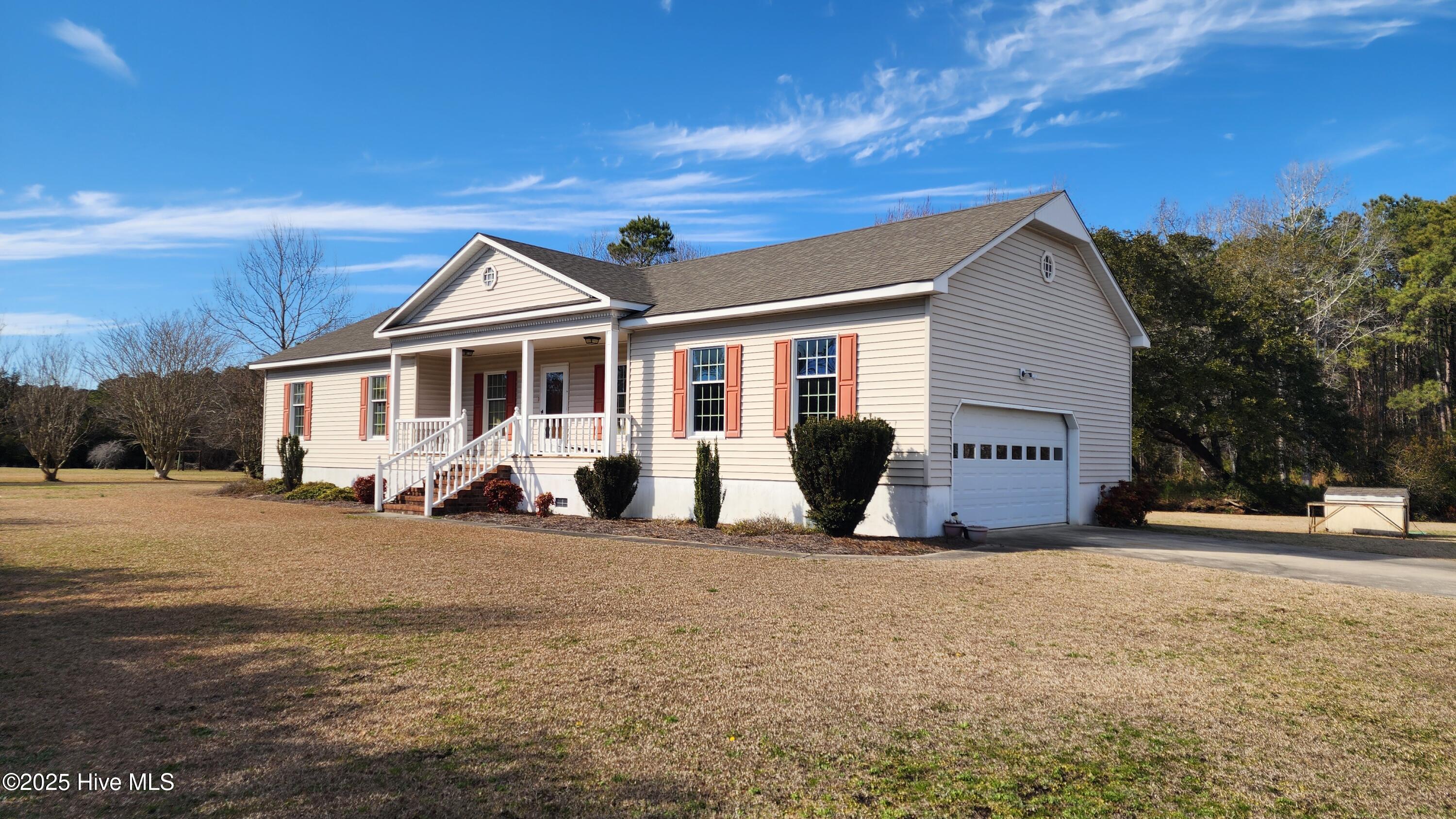 2695 Highway 70 Beaufort Property Photo