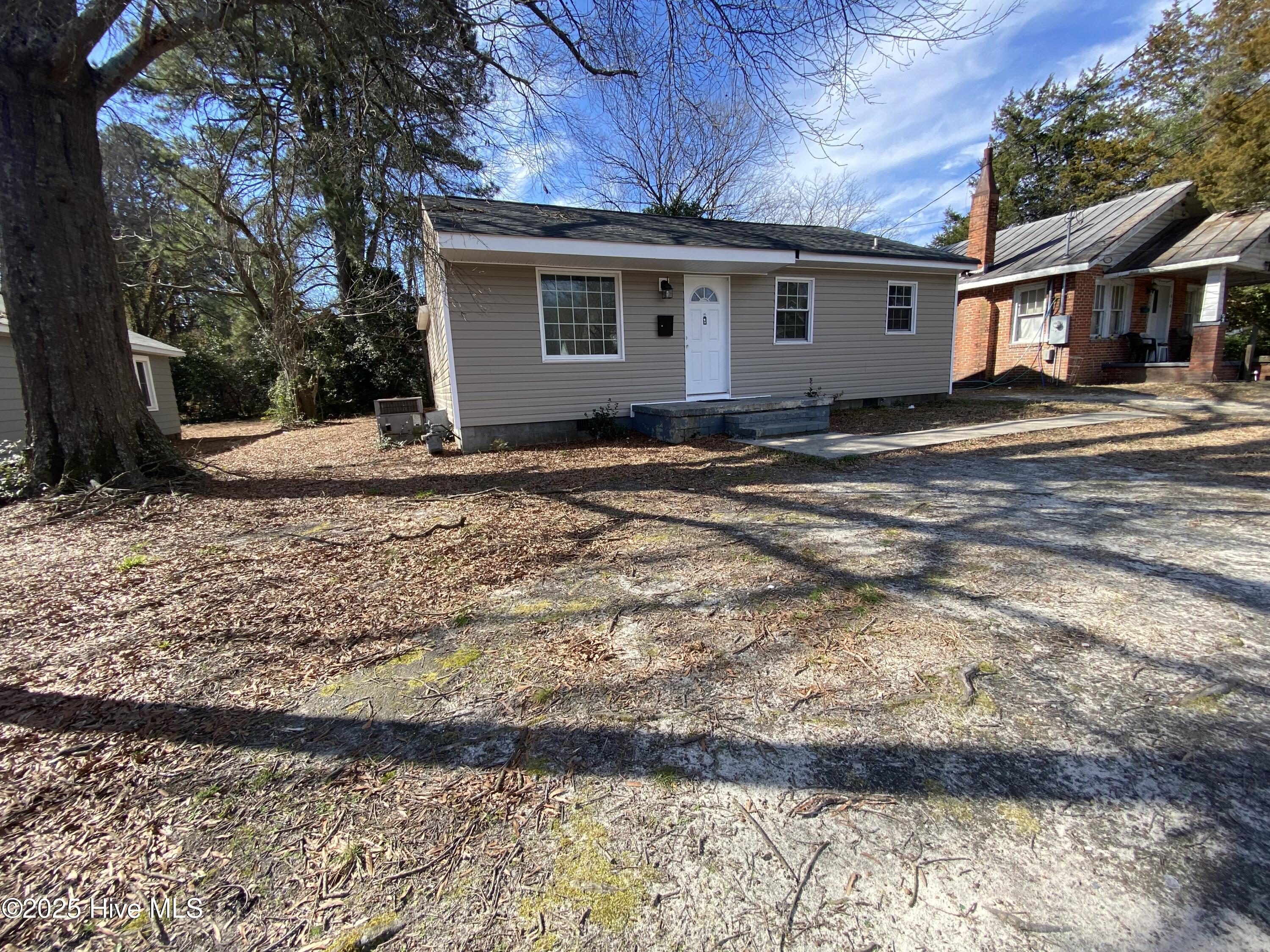 410 Murray Street Property Photo 4