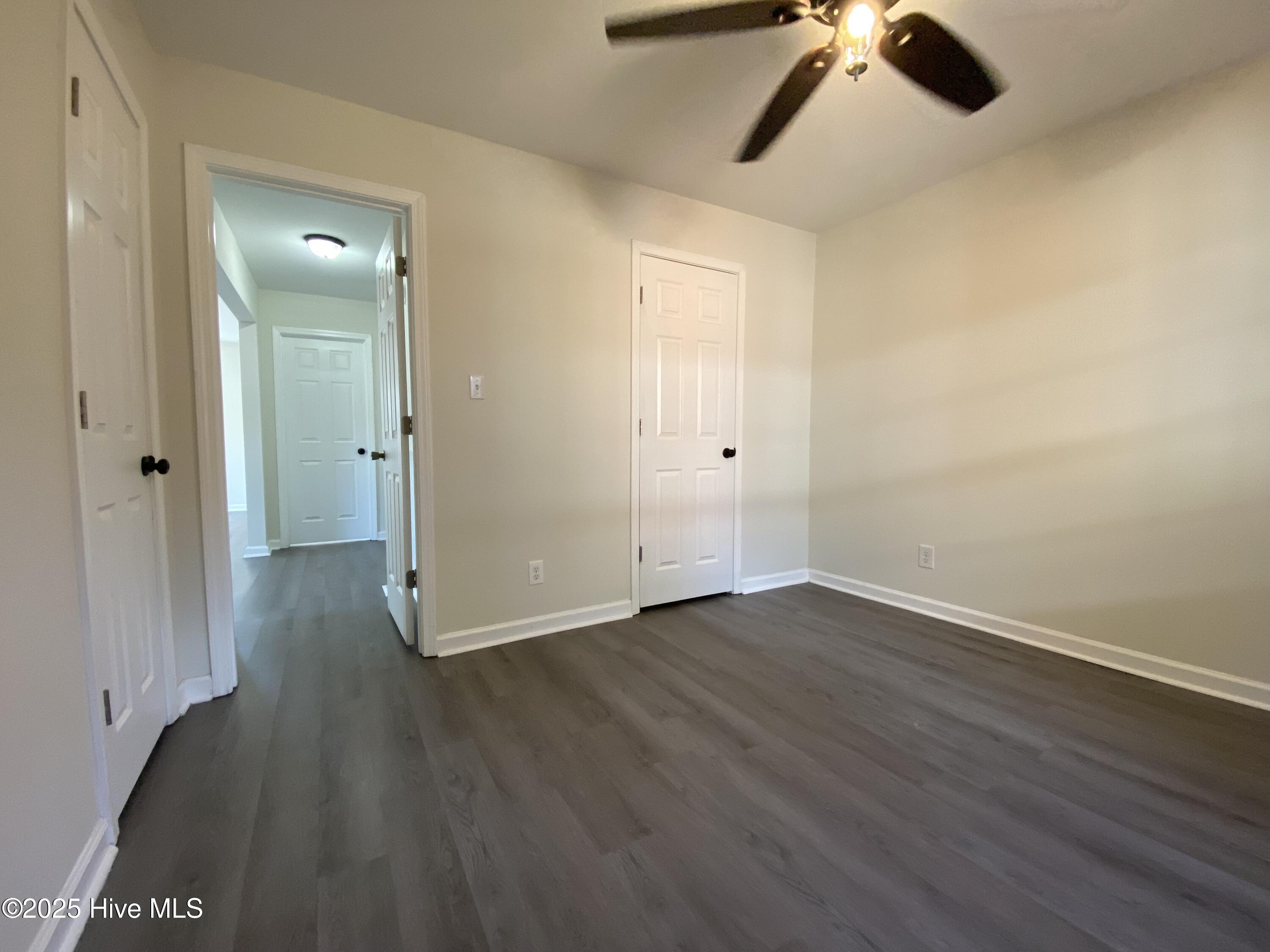 410 Murray Street Property Photo 6