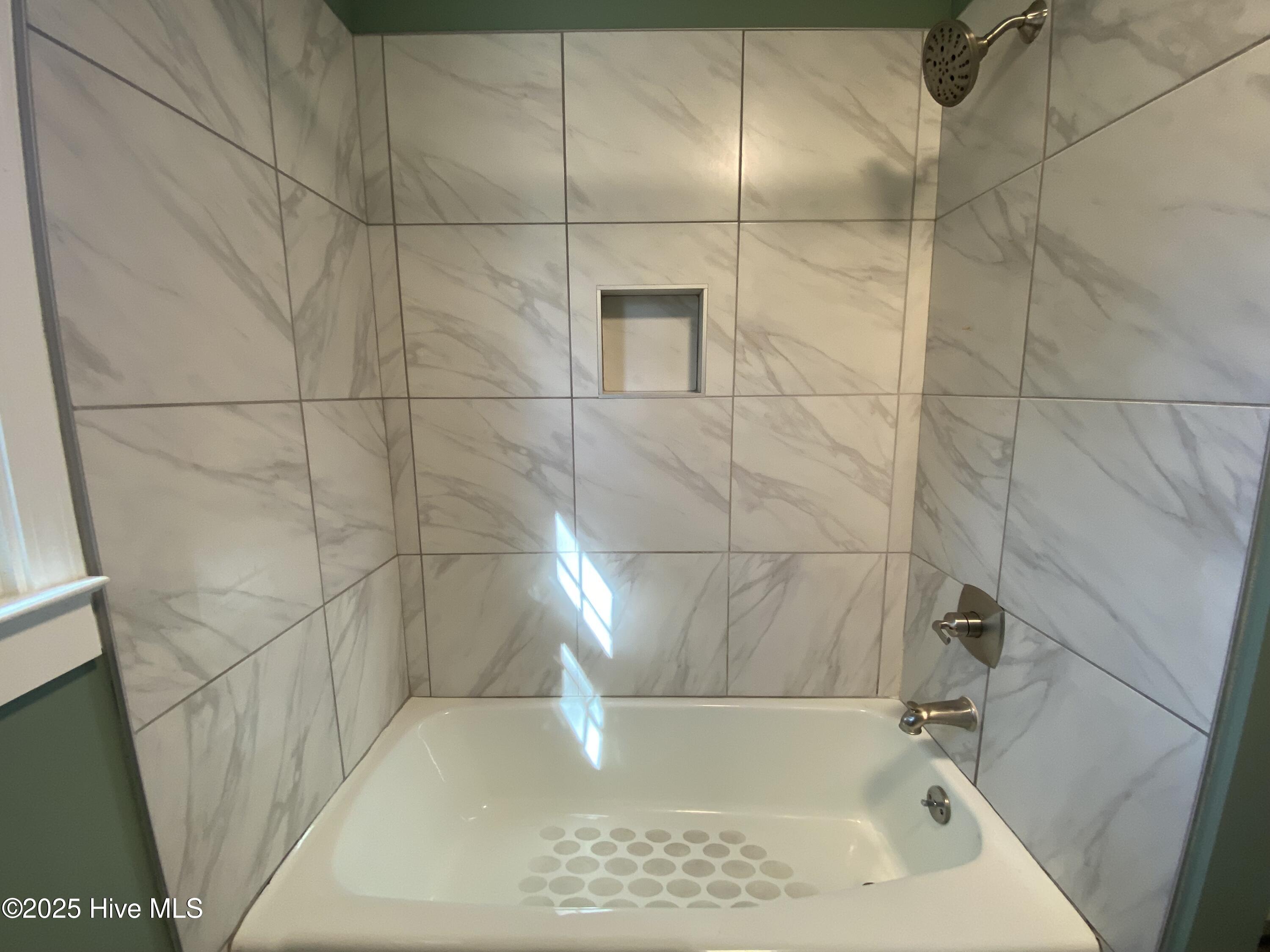 410 Murray Street Property Photo 24