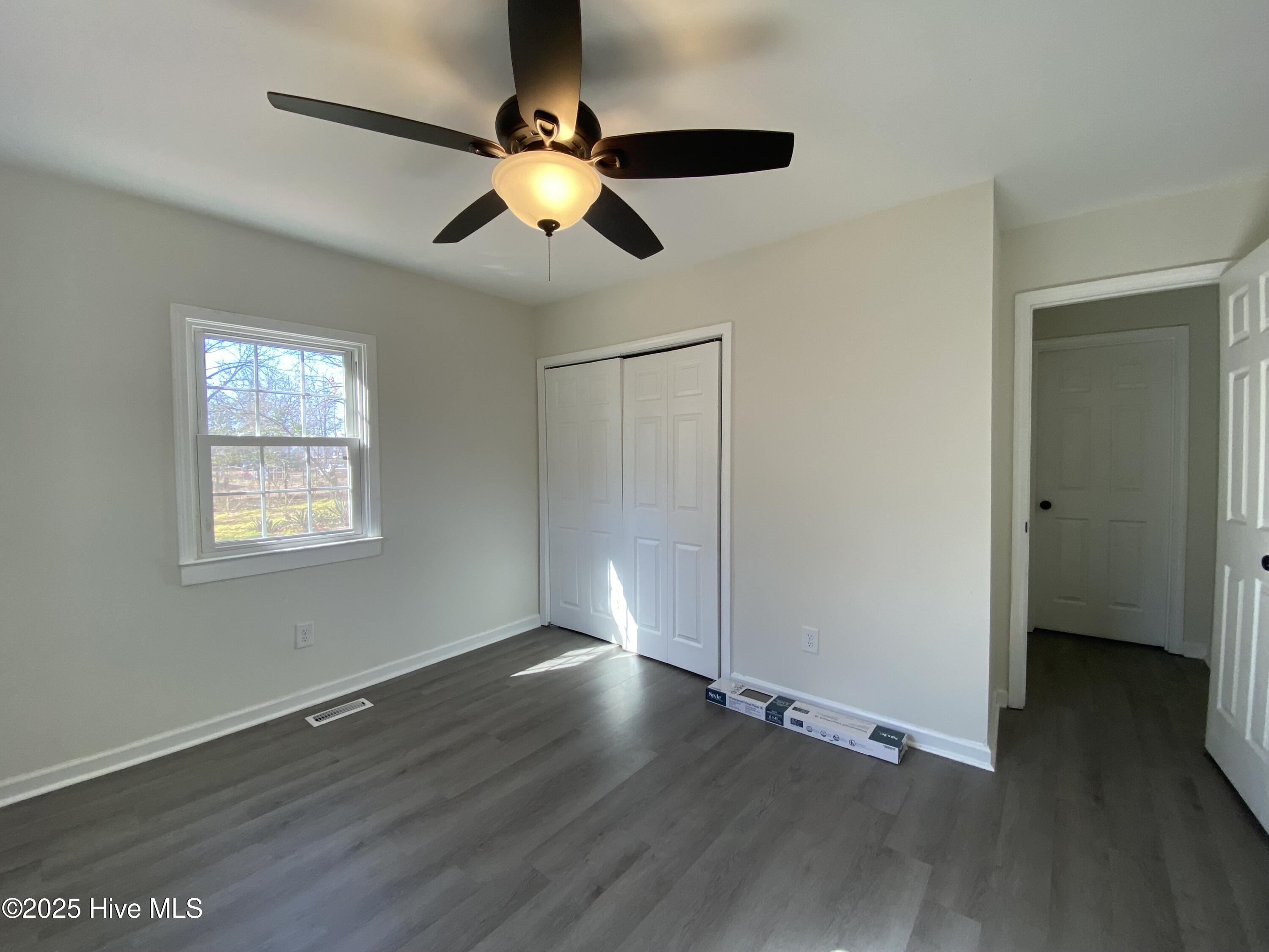 410 Murray Street Property Photo 30