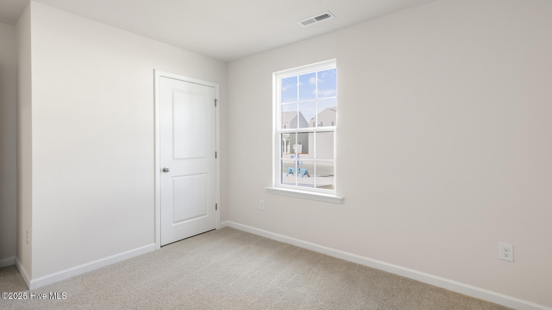401 Citron Street Property Photo 10