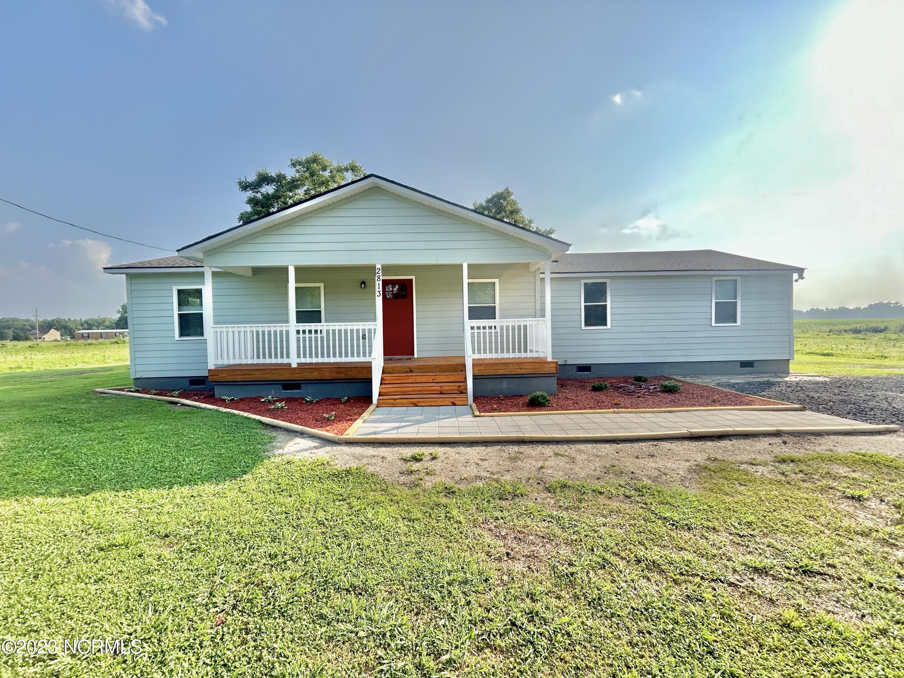 2813 Kinston Highway Property Photo