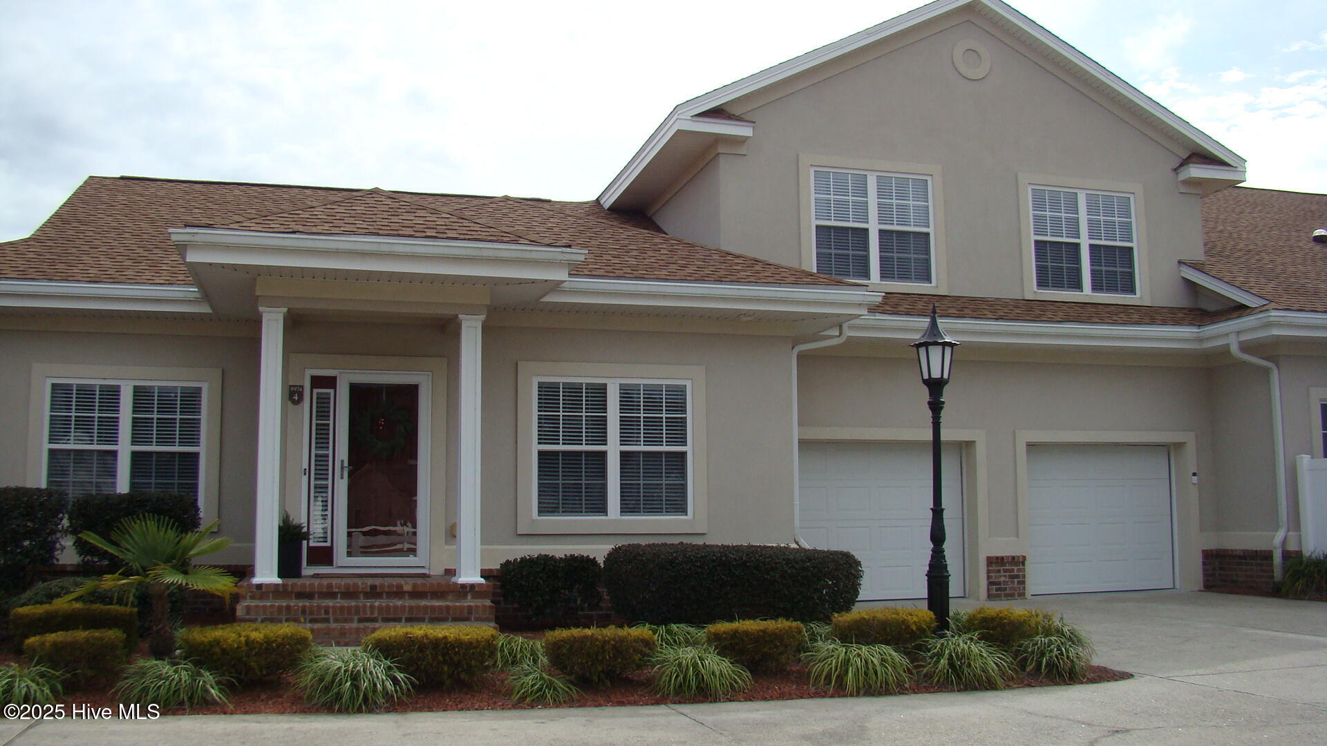 8974 Smithfield Drive Apt 4 Property Photo