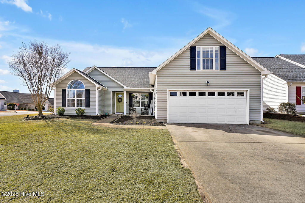 658 Castine Way Property Photo